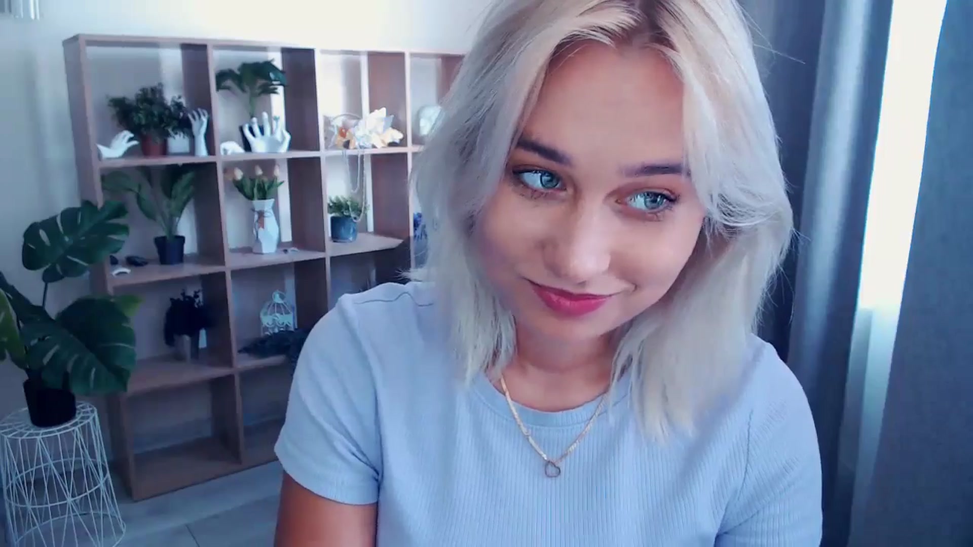 Gallery image thumbnail from Kukla_kolduna's myfreecams stream on, 06/29/2024, 11:42 image 16 of 20