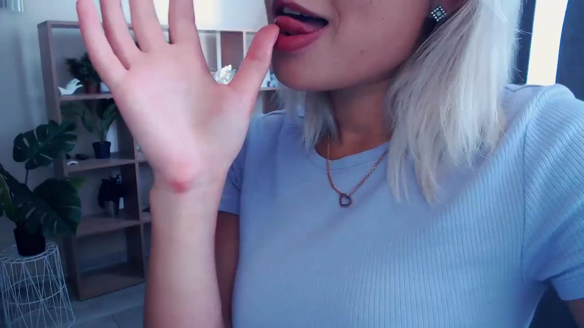 Gallery image thumbnail from Kukla_kolduna's myfreecams stream on, 06/29/2024, 11:42 image 1 of 20