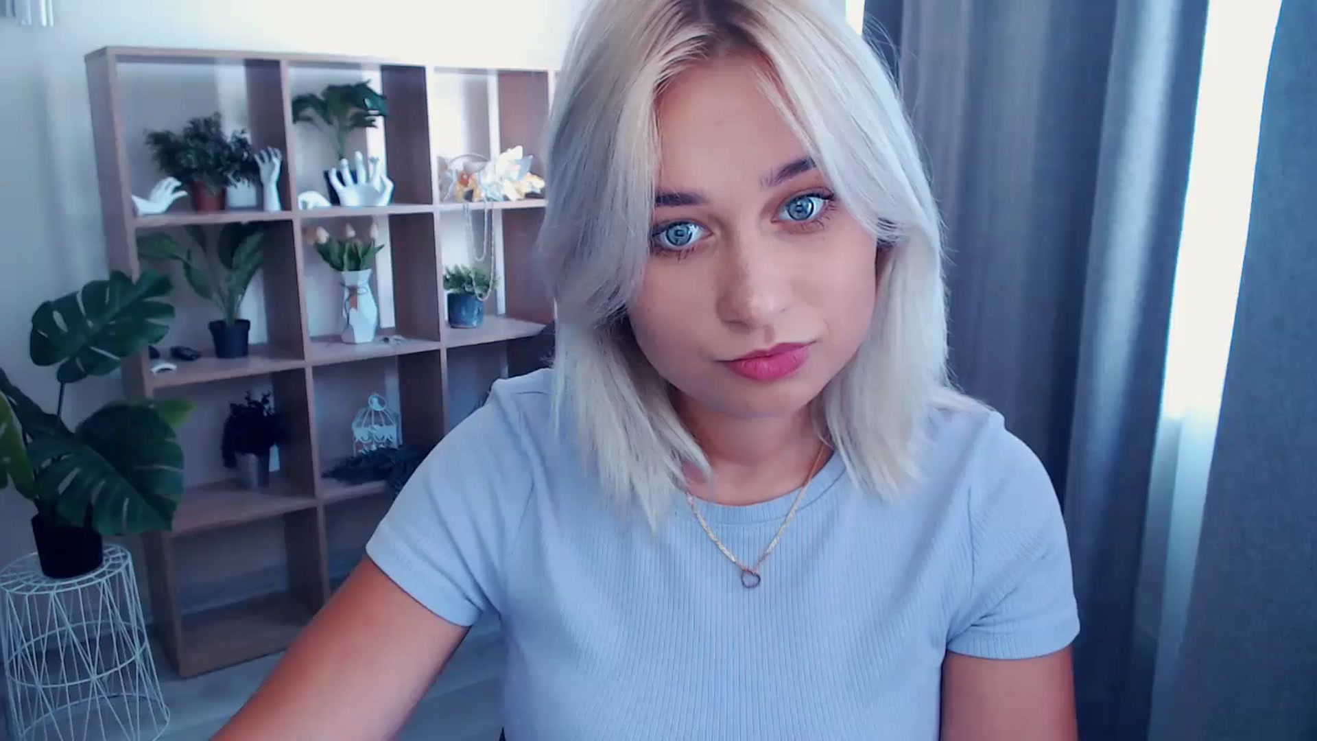 Gallery image thumbnail from Kukla_kolduna's myfreecams stream on, 06/29/2024, 12:23 image 2 of 20