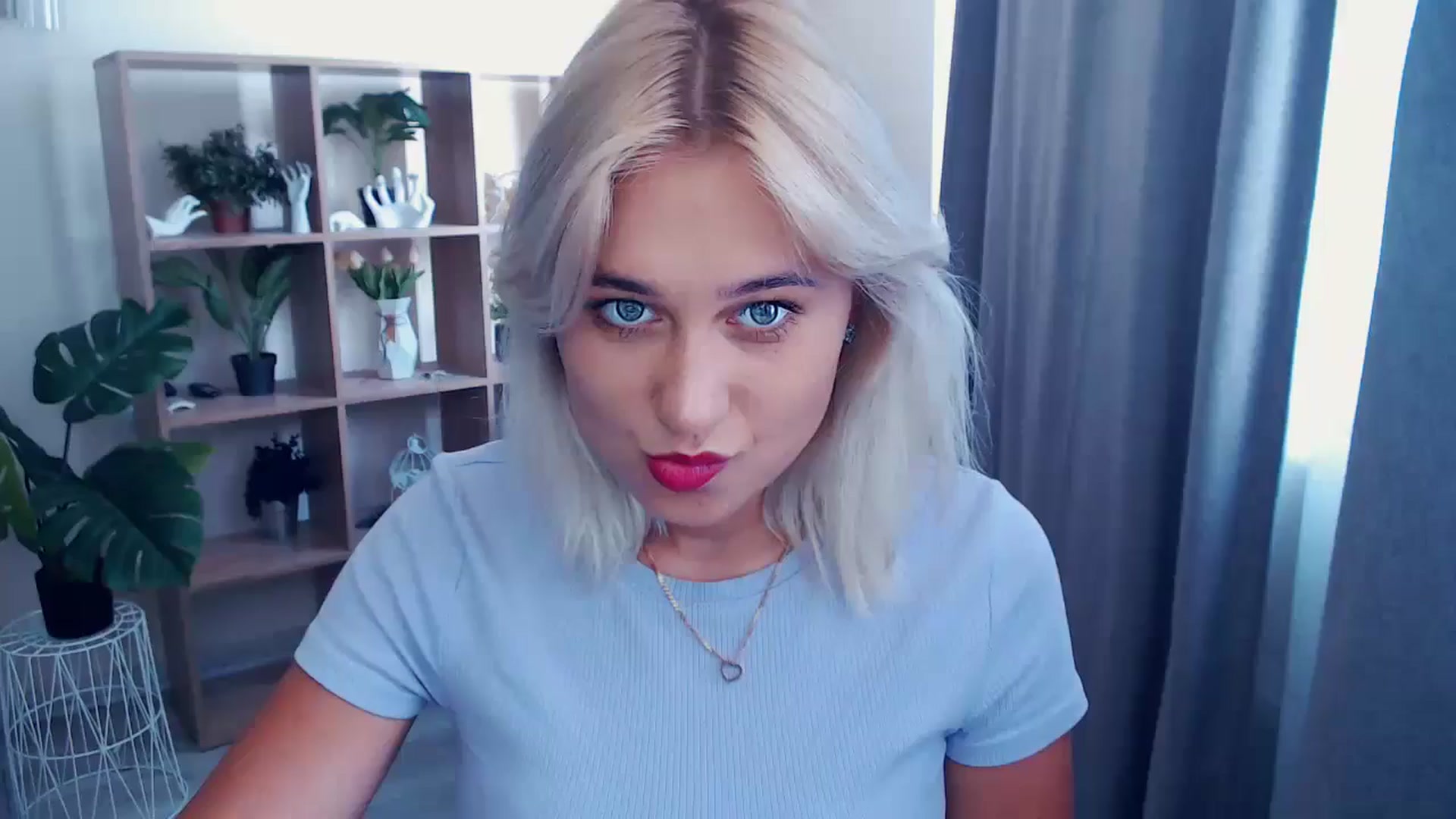 Gallery image thumbnail from Kukla_kolduna's myfreecams stream on, 06/29/2024, 12:23 image 19 of 20