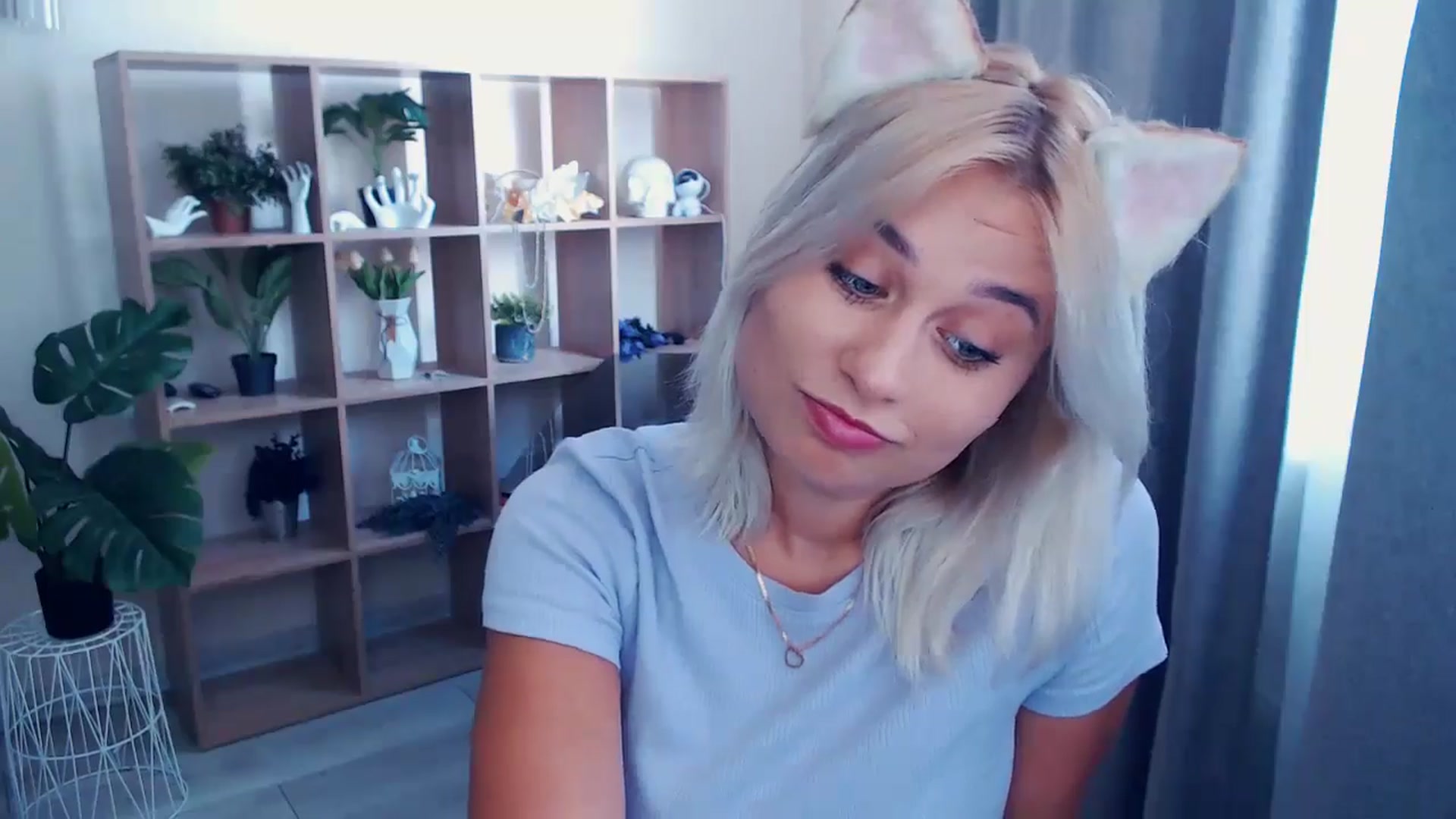 Gallery image thumbnail from Kukla_kolduna's myfreecams stream on, 06/29/2024, 12:23 image 10 of 20