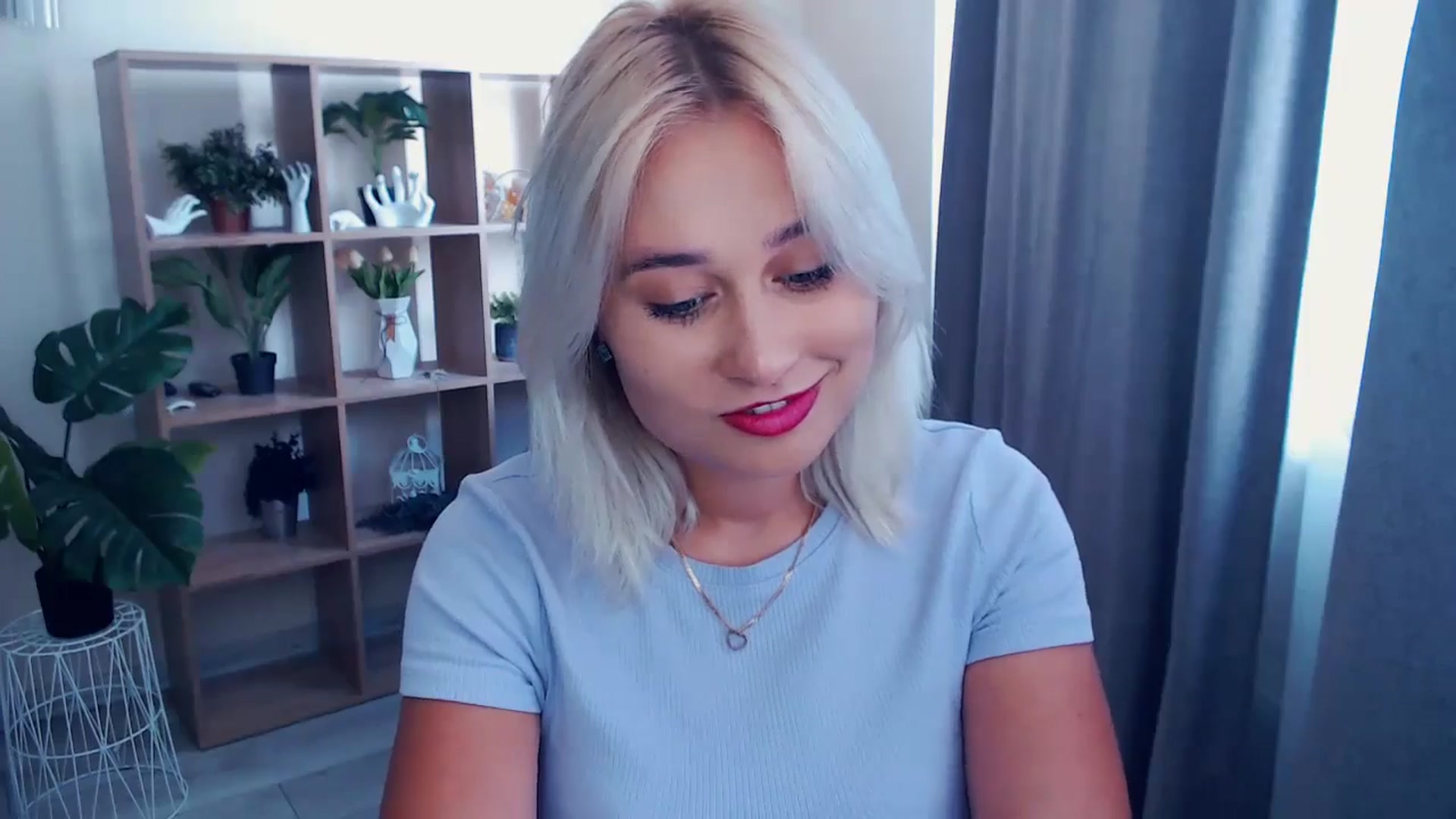 Gallery image thumbnail from Kukla_kolduna's myfreecams stream on, 06/29/2024, 12:23 image 17 of 20