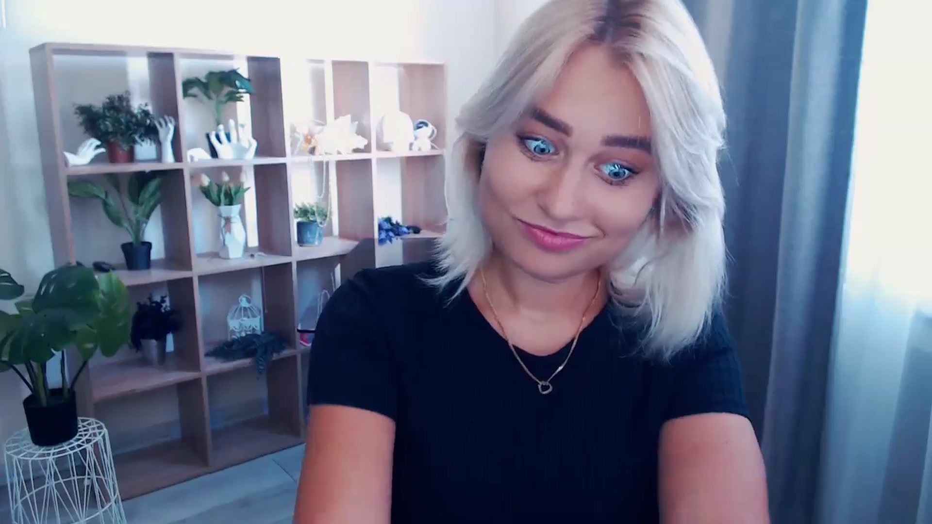 Gallery image thumbnail from Kukla_kolduna's myfreecams stream on, 06/30/2024, 13:43 image 18 of 20