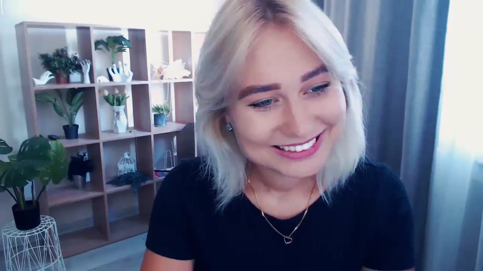 Gallery image thumbnail from Kukla_kolduna's myfreecams stream on, 06/30/2024, 13:43 image 19 of 20