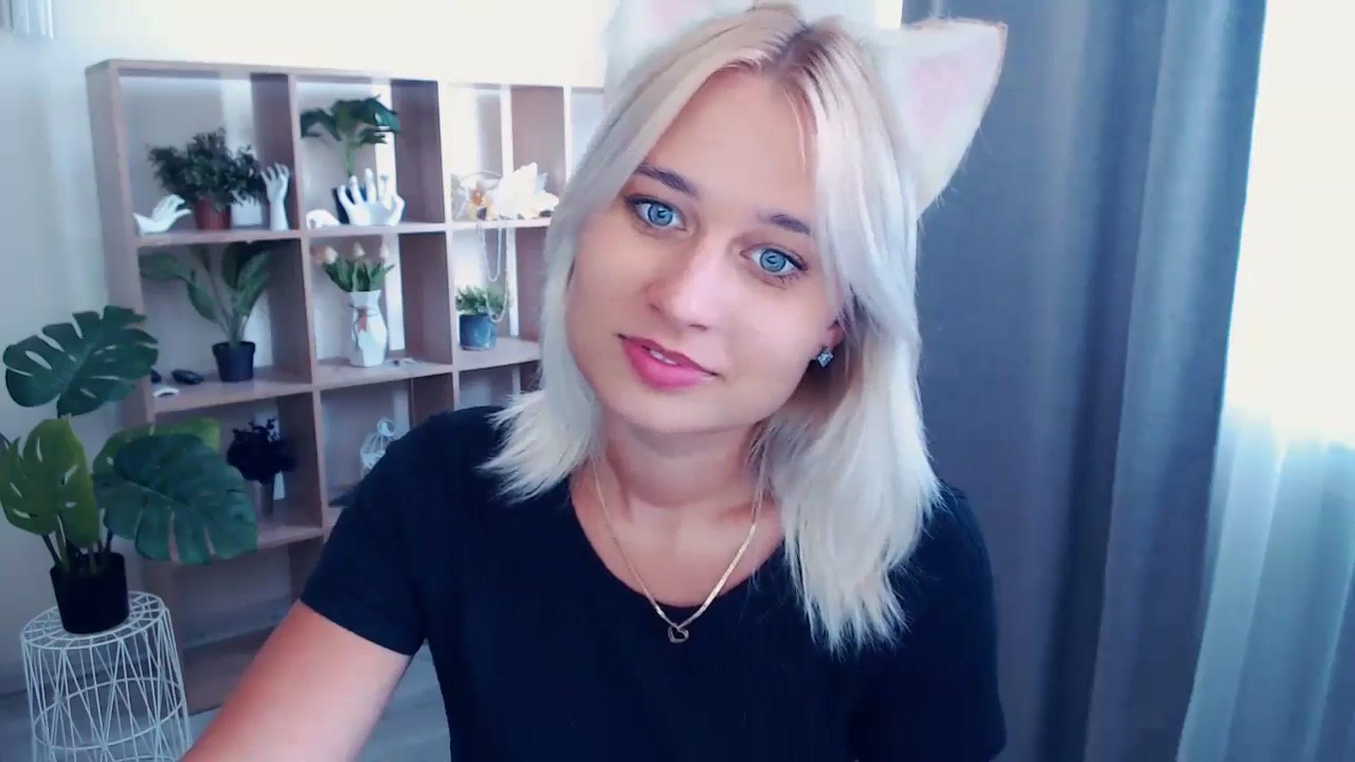 Gallery image thumbnail from Kukla_kolduna's myfreecams stream on, 07/04/2024, 11:52 image 14 of 20