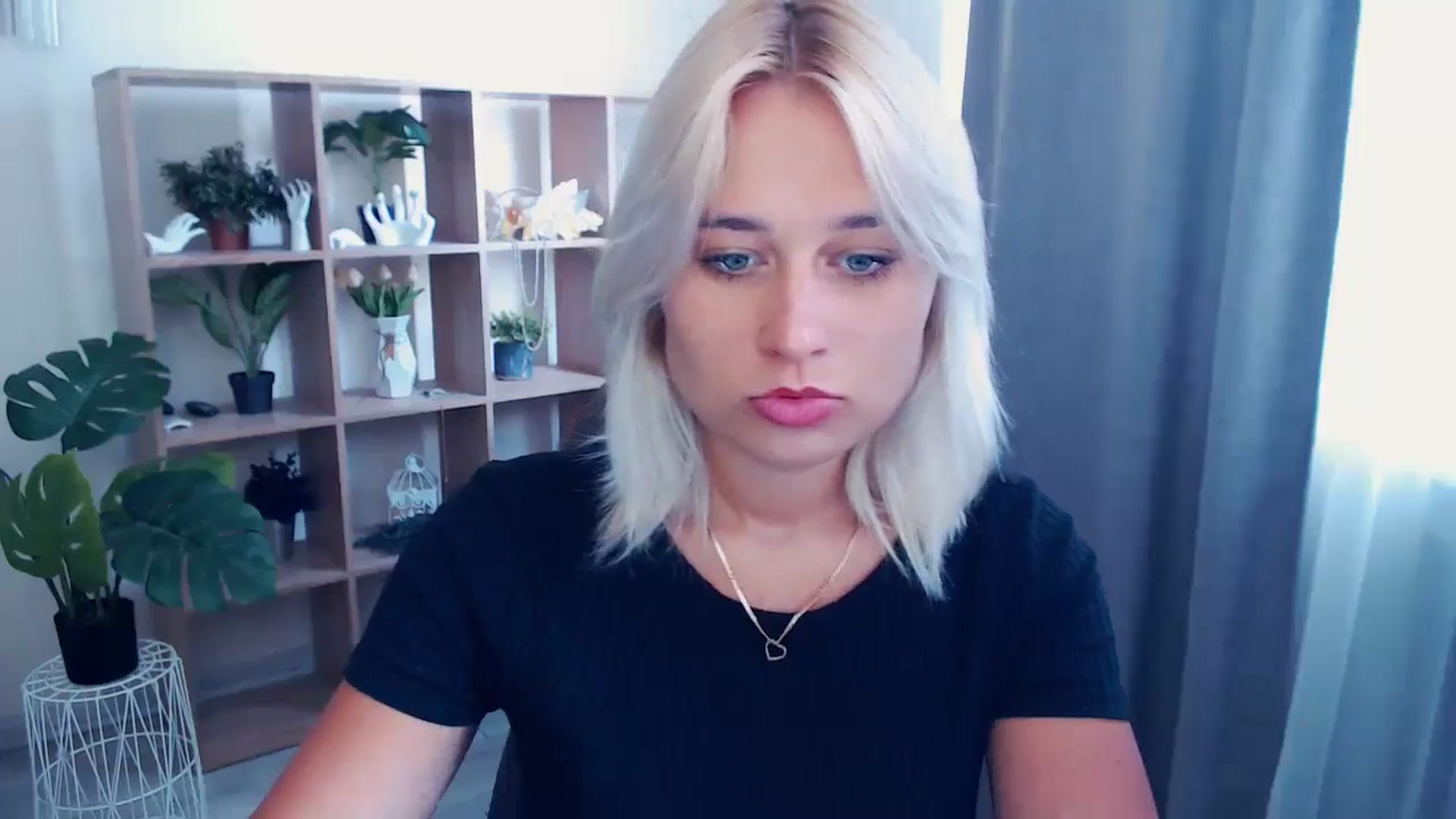 Gallery image thumbnail from Kukla_kolduna's myfreecams stream on, 07/04/2024, 11:52 image 2 of 20
