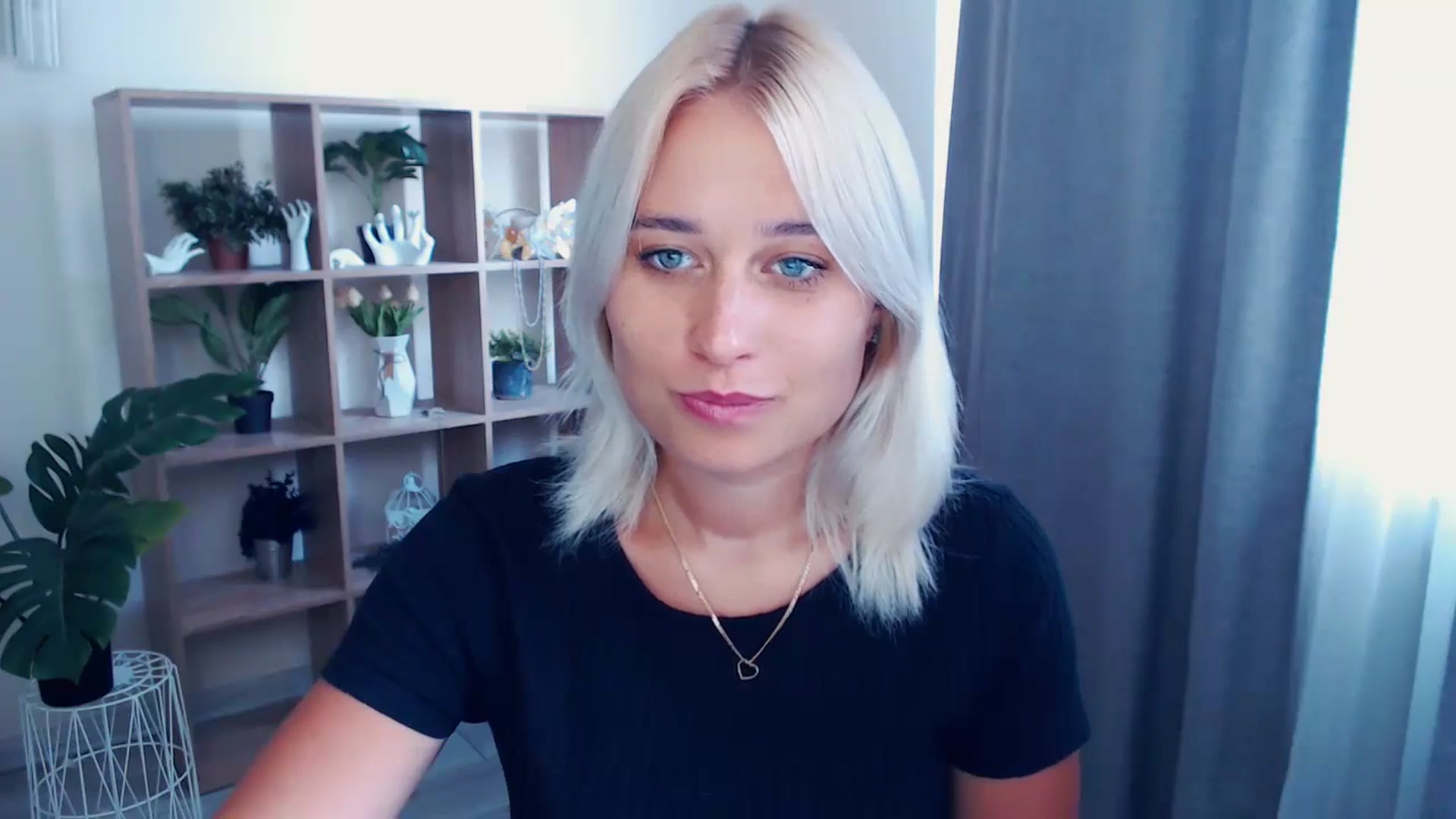 Gallery image thumbnail from Kukla_kolduna's myfreecams stream on, 07/04/2024, 13:51 image 5 of 20