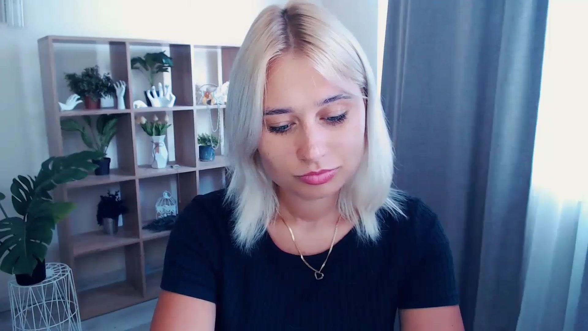 Gallery image thumbnail from Kukla_kolduna's myfreecams stream on, 07/04/2024, 13:51 image 14 of 20