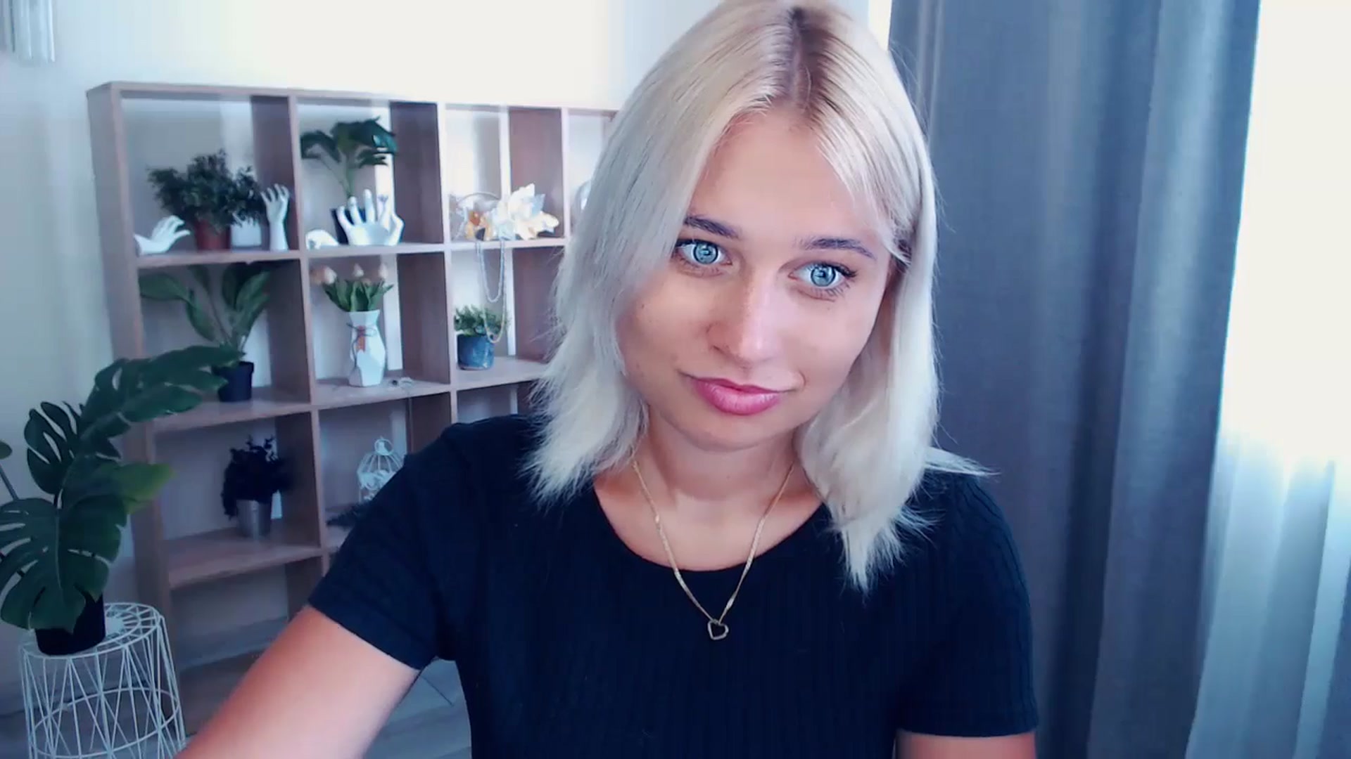Gallery image thumbnail from Kukla_kolduna's myfreecams stream on, 07/04/2024, 13:51 image 12 of 20