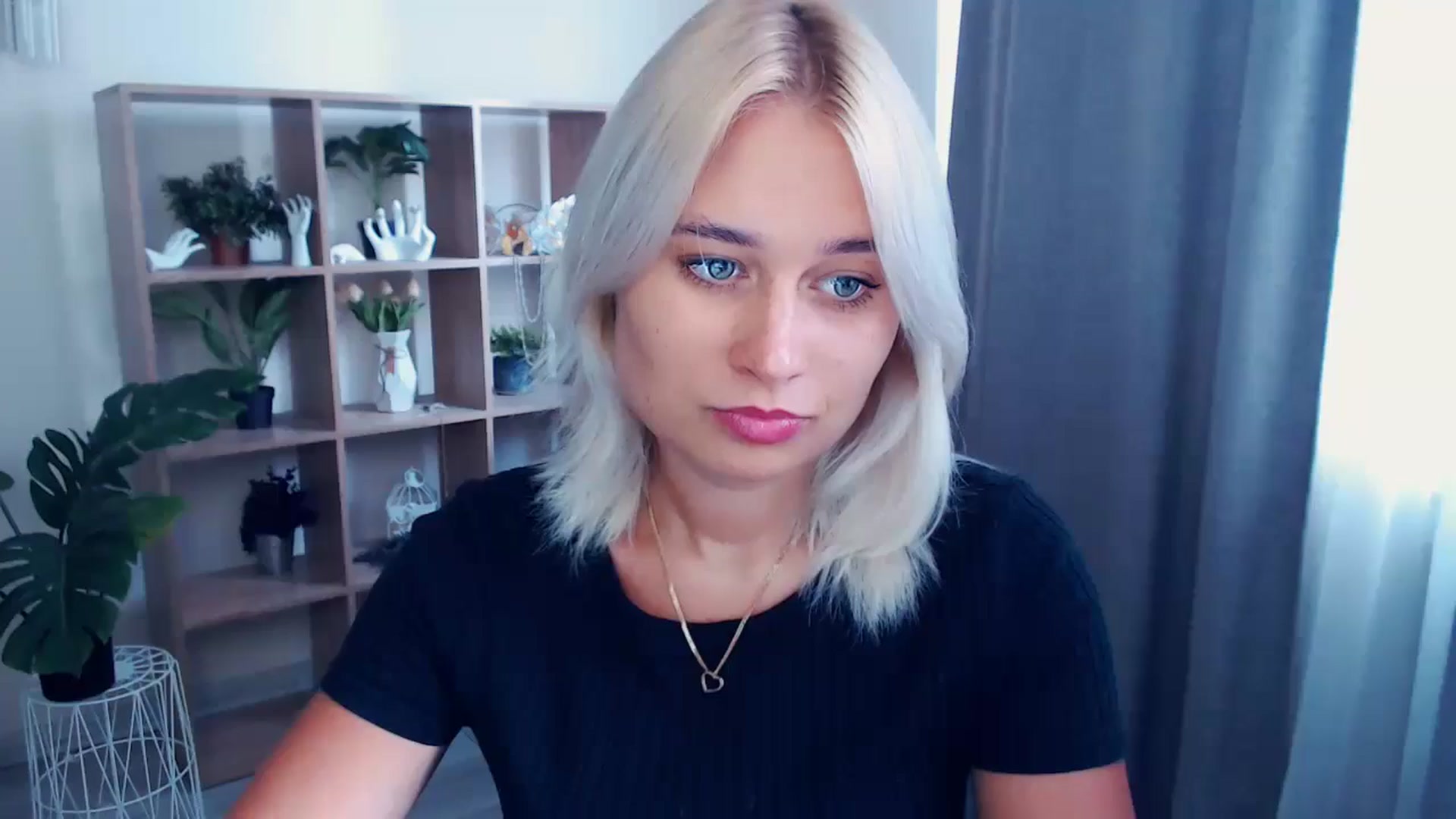 Gallery image thumbnail from Kukla_kolduna's myfreecams stream on, 07/04/2024, 13:51 image 1 of 20