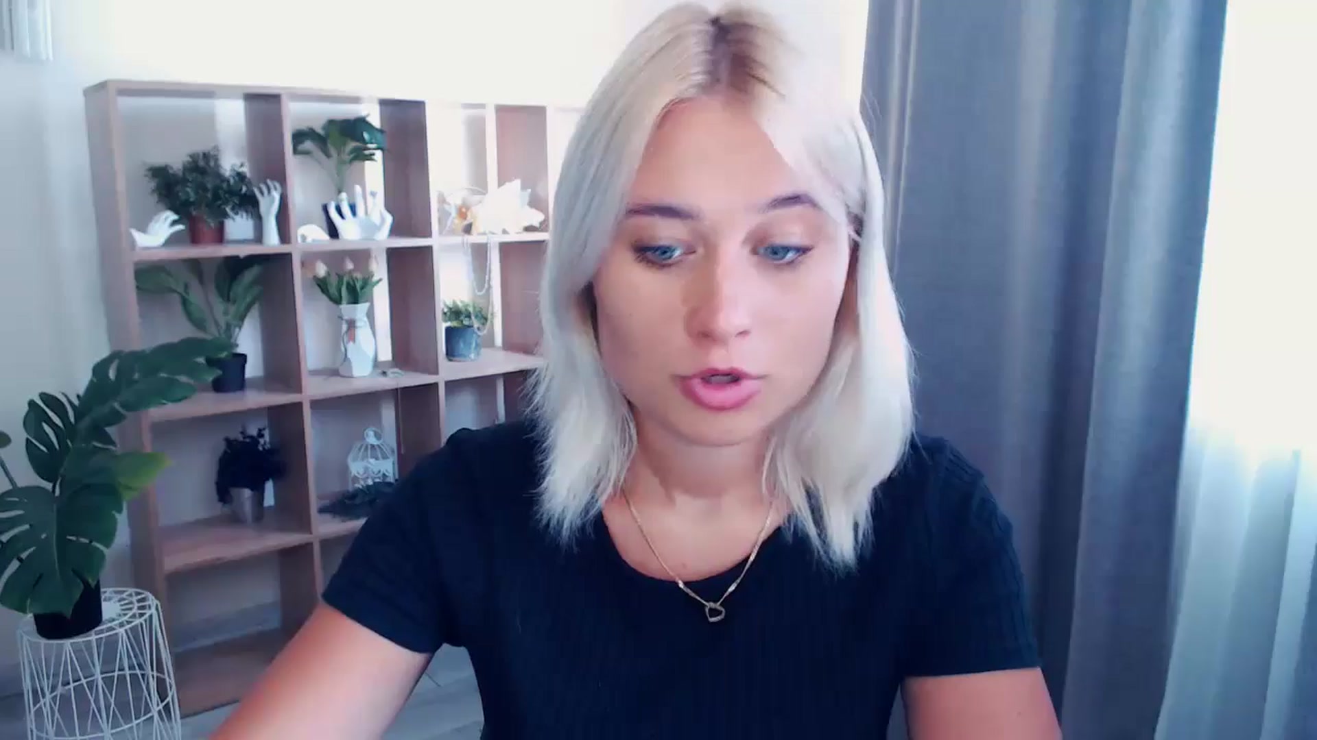 Gallery image thumbnail from Kukla_kolduna's myfreecams stream on, 07/04/2024, 13:51 image 19 of 20