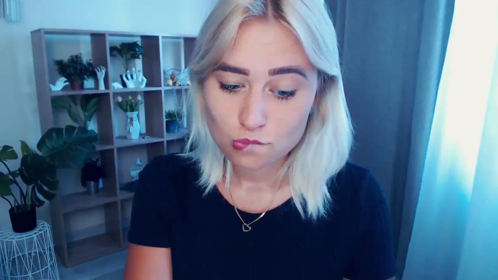 Gallery image thumbnail from Kukla_kolduna's myfreecams stream on, 07/05/2024, 16:49 image 15 of 20