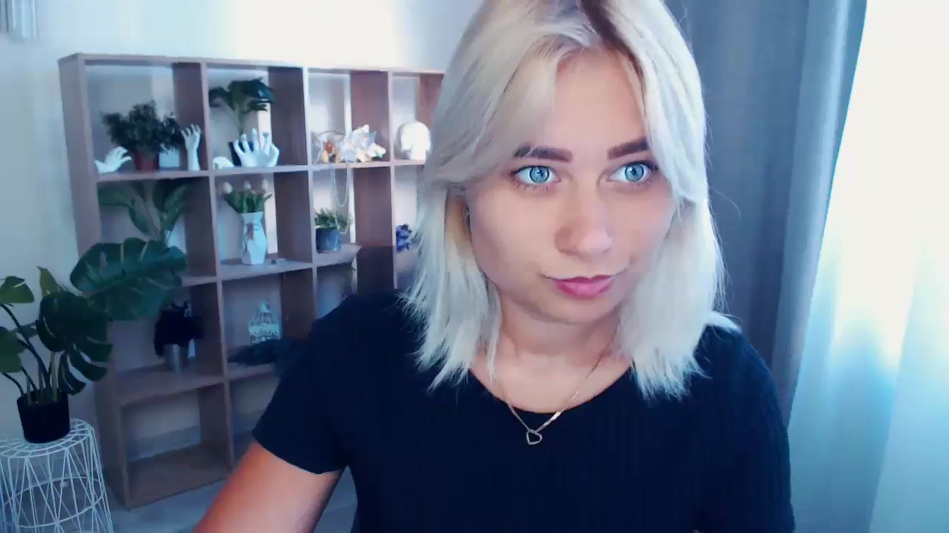 Gallery image thumbnail from Kukla_kolduna's myfreecams stream on, 07/05/2024, 16:49 image 17 of 20