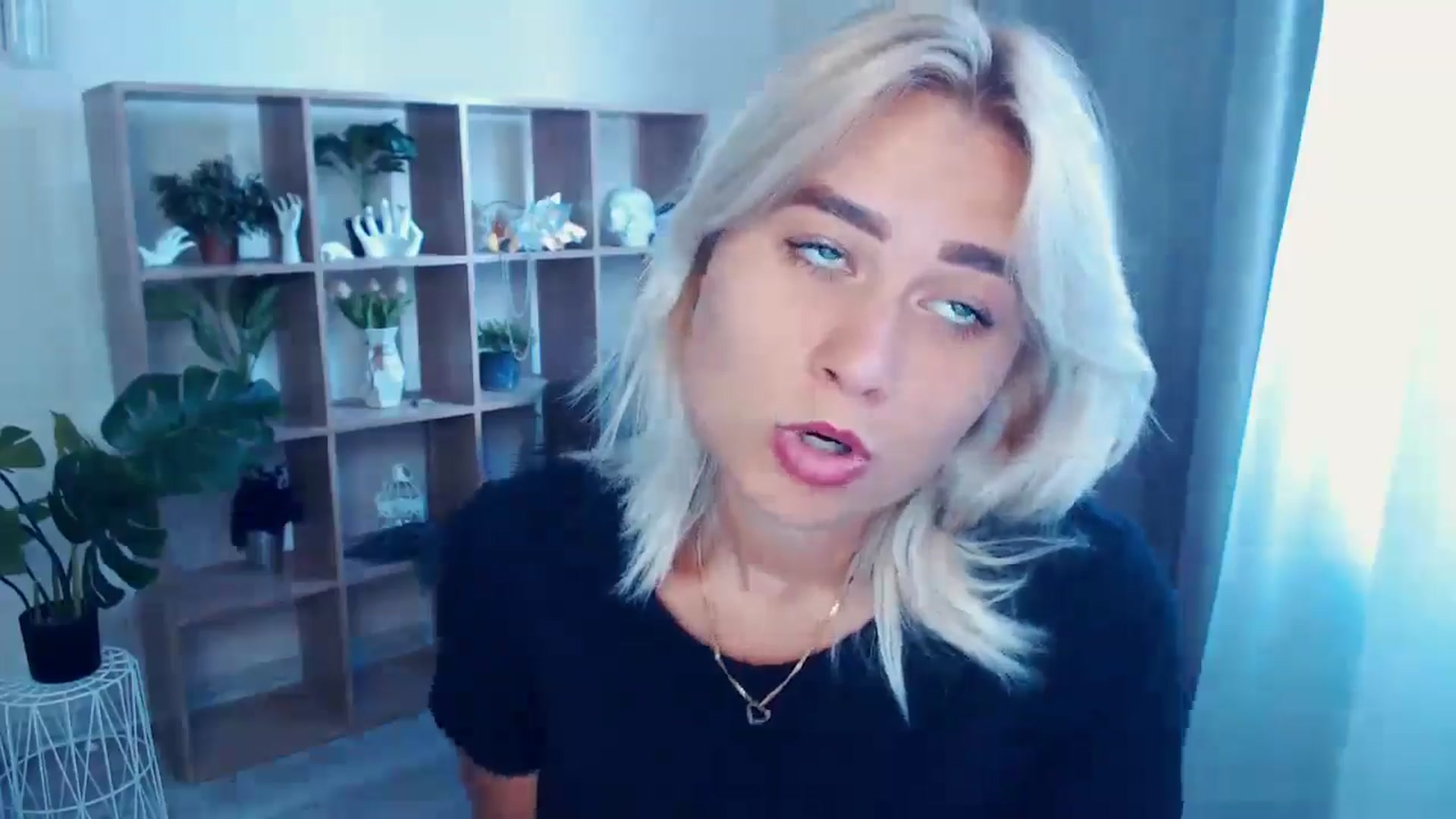 Gallery image thumbnail from Kukla_kolduna's myfreecams stream on, 07/05/2024, 16:49 image 6 of 20
