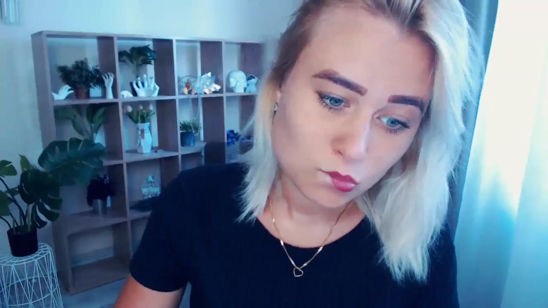 Gallery image thumbnail from Kukla_kolduna's myfreecams stream on, 07/05/2024, 16:49 image 5 of 20