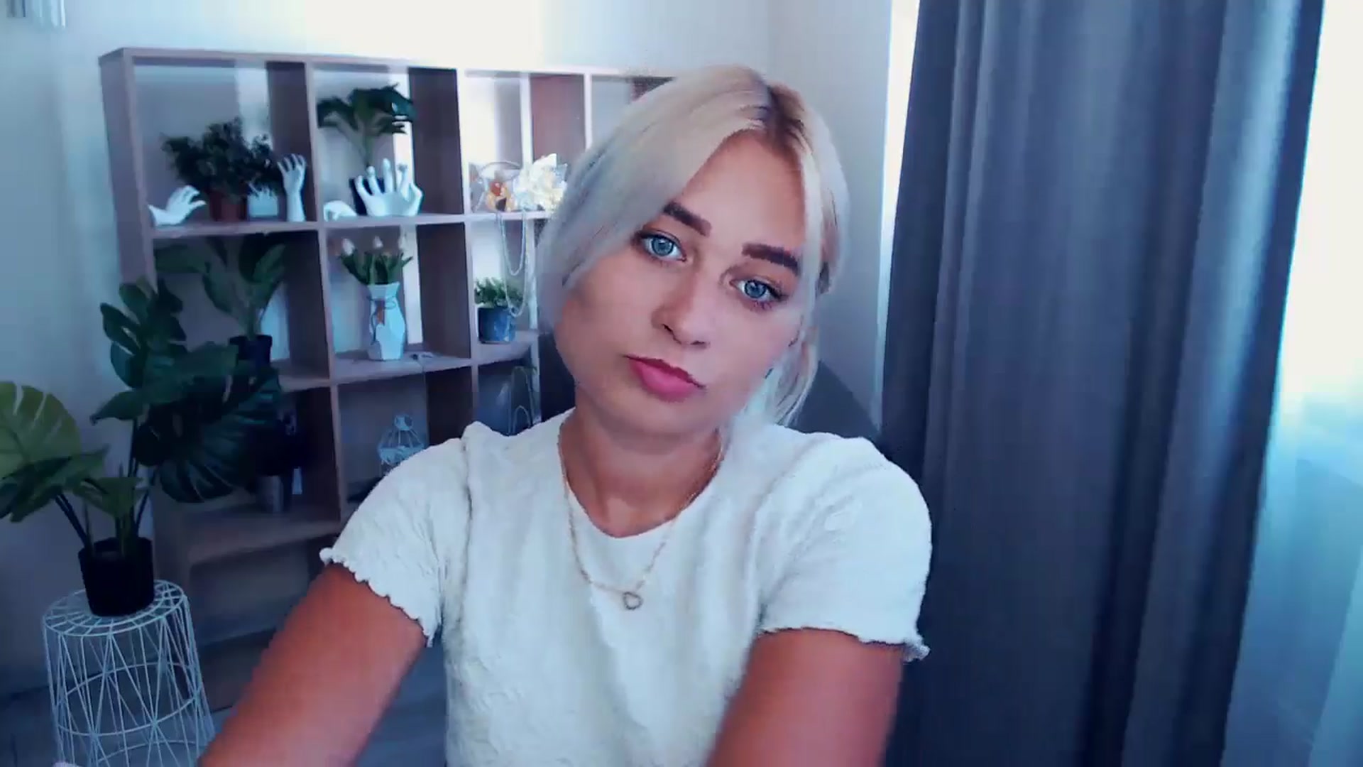 Gallery image thumbnail from Kukla_kolduna's myfreecams stream on, 07/06/2024, 12:06 image 2 of 20