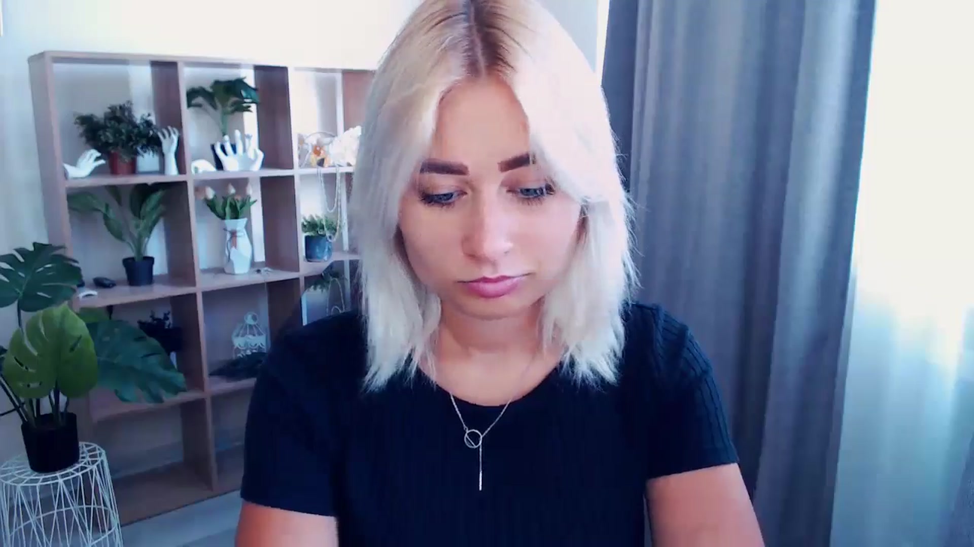 Gallery image thumbnail from Kukla_kolduna's myfreecams stream on, 07/07/2024, 11:17 image 12 of 20