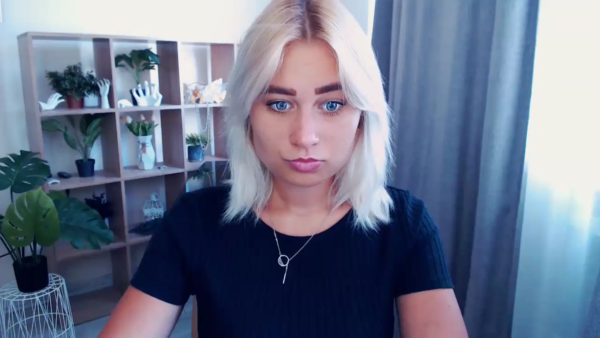 Gallery image thumbnail from Kukla_kolduna's myfreecams stream on, 07/07/2024, 11:17 image 10 of 20