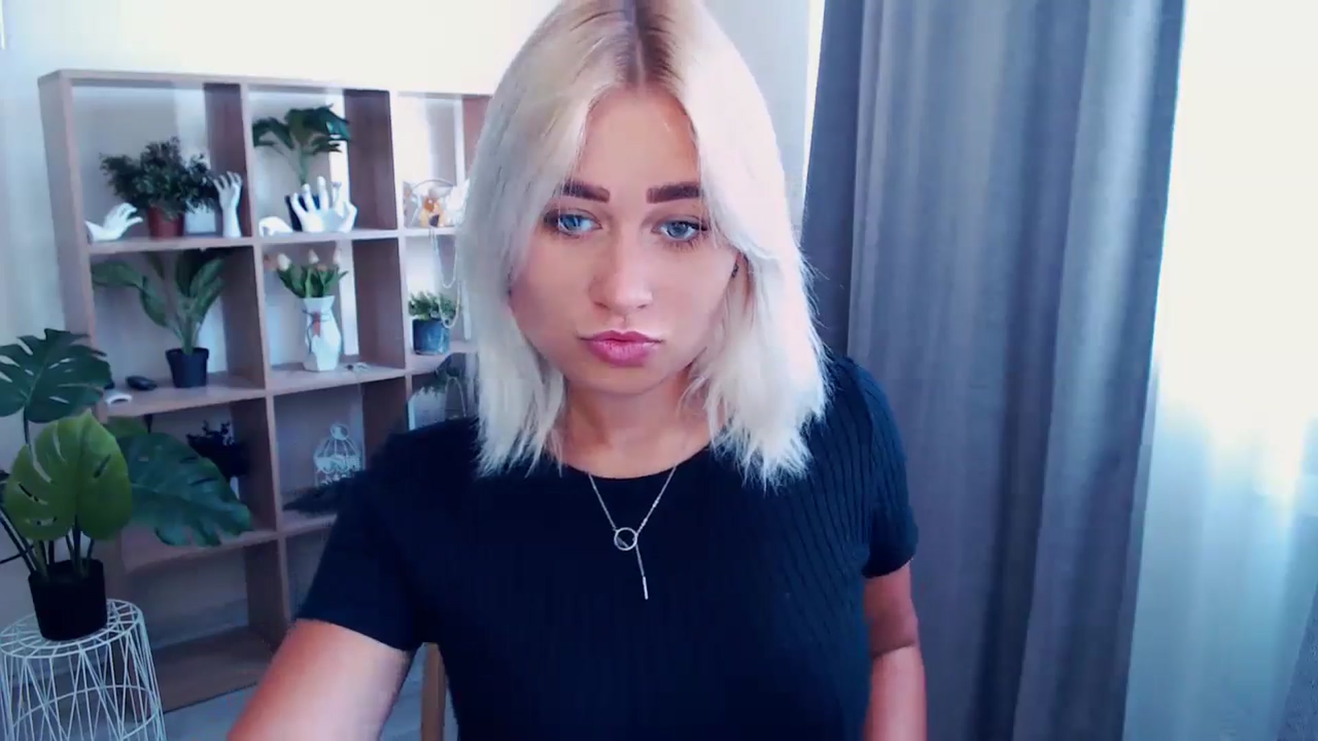 Gallery image thumbnail from Kukla_kolduna's myfreecams stream on, 07/07/2024, 11:17 image 13 of 20