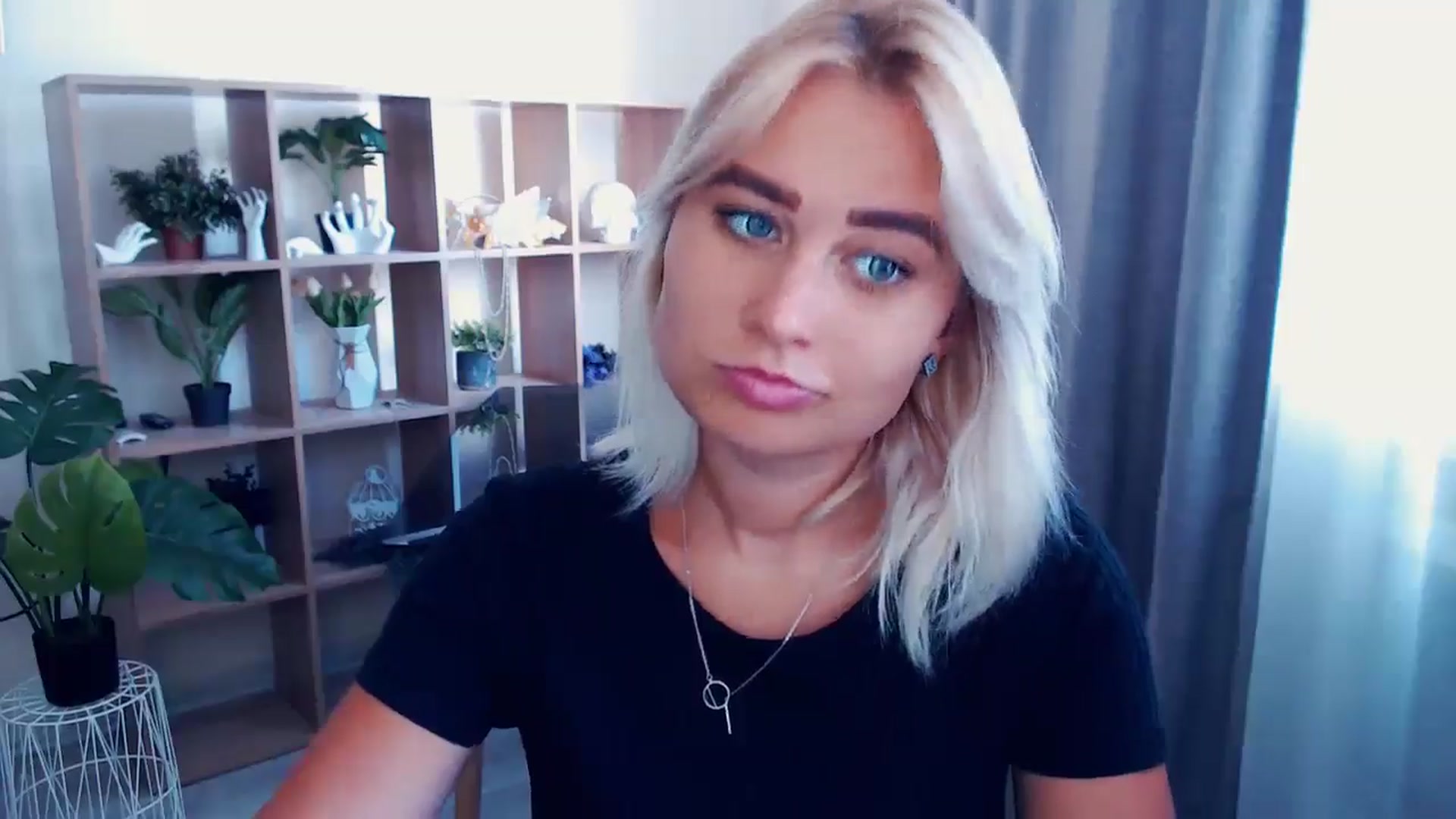Gallery image thumbnail from Kukla_kolduna's myfreecams stream on, 07/07/2024, 12:56 image 11 of 20