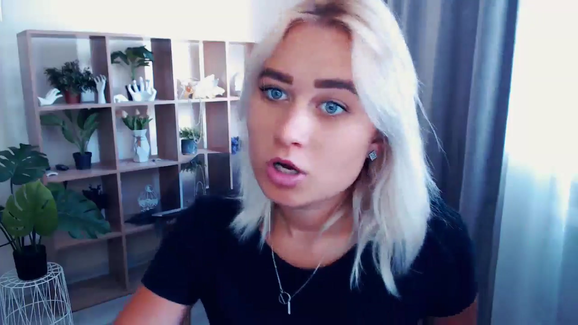 Gallery image thumbnail from Kukla_kolduna's myfreecams stream on, 07/07/2024, 12:56 image 18 of 20