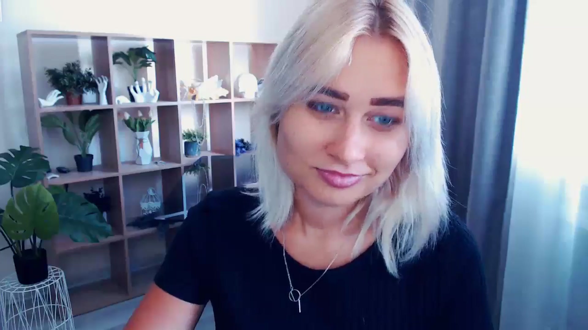 Gallery image thumbnail from Kukla_kolduna's myfreecams stream on, 07/07/2024, 12:56 image 14 of 20