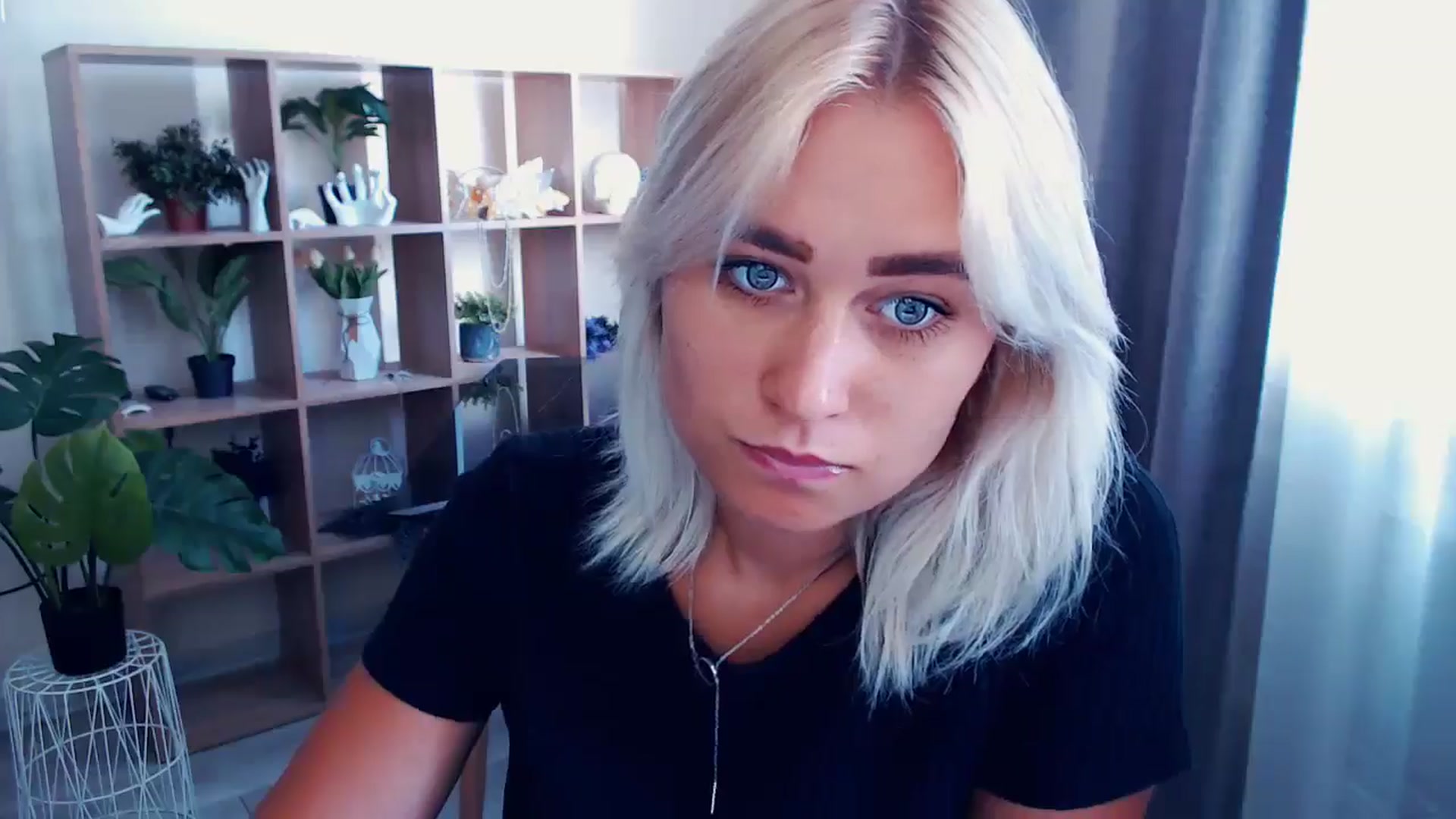 Gallery image thumbnail from Kukla_kolduna's myfreecams stream on, 07/07/2024, 13:35 image 16 of 20