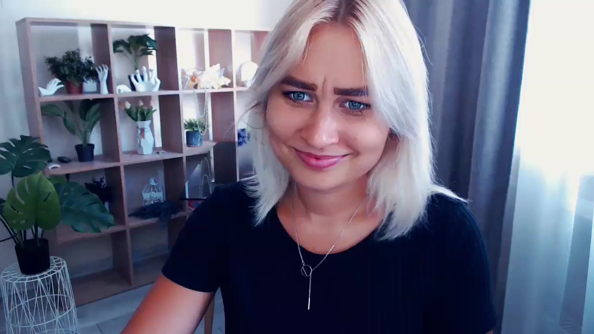 Gallery image thumbnail from Kukla_kolduna's myfreecams stream on, 07/07/2024, 14:23 image 13 of 20