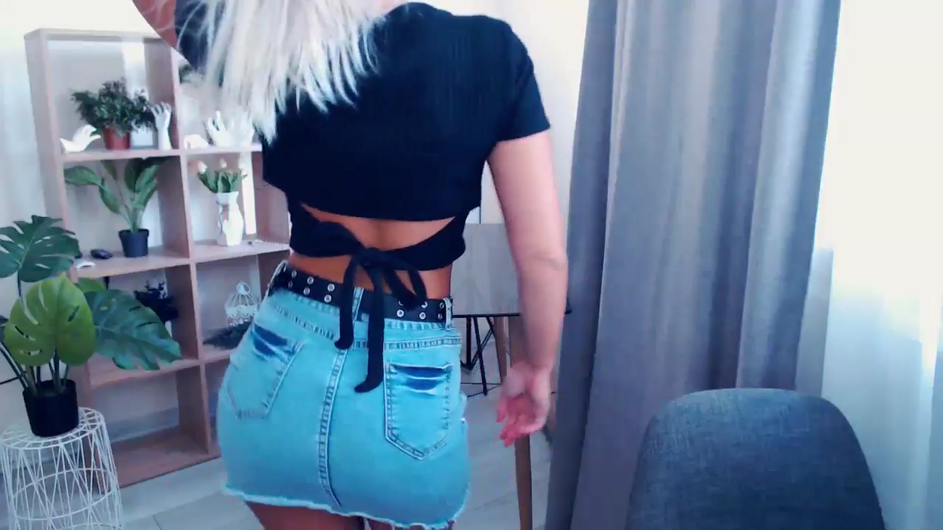 Gallery image thumbnail from Kukla_kolduna's myfreecams stream on, 07/07/2024, 14:23 image 5 of 20