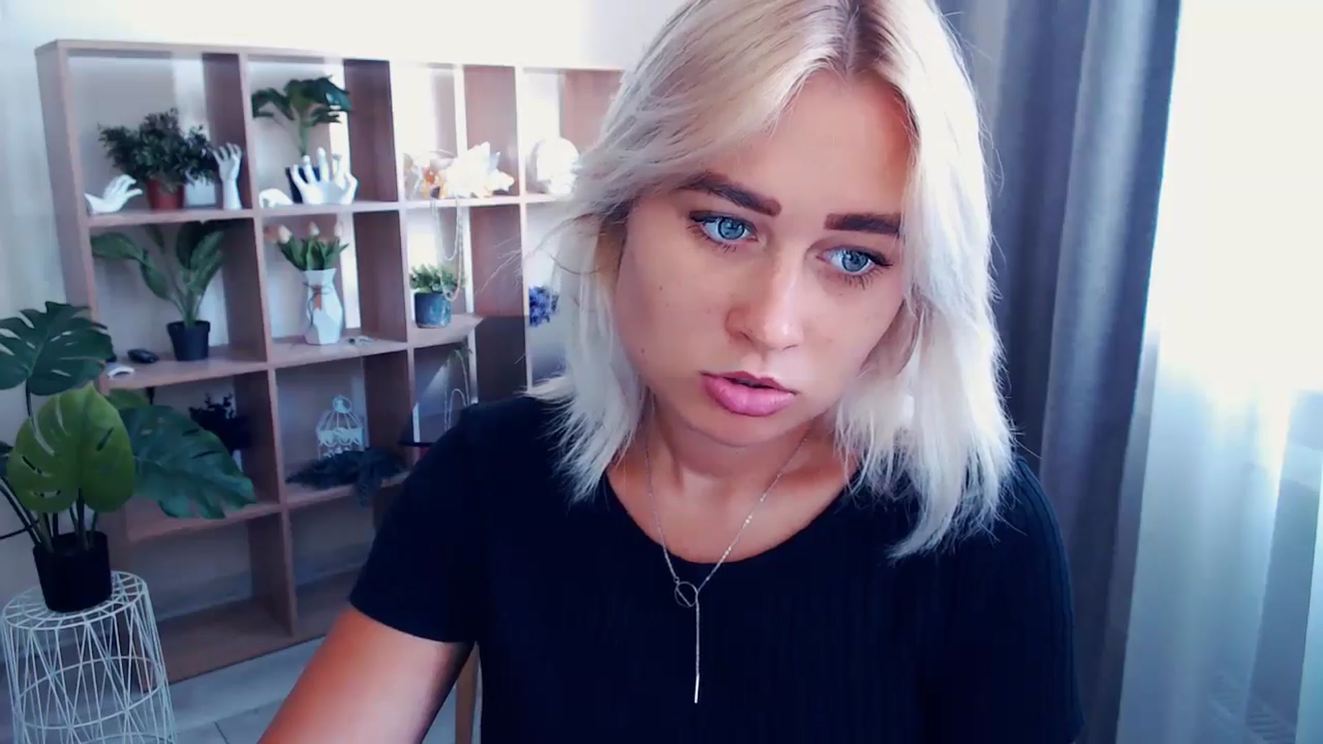 Gallery image thumbnail from Kukla_kolduna's myfreecams stream on, 07/07/2024, 14:23 image 10 of 20