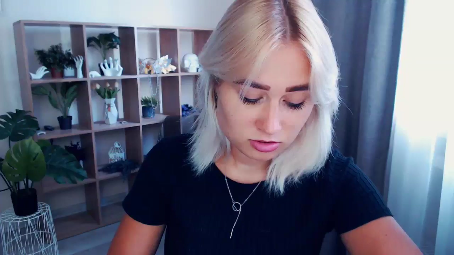 Gallery image thumbnail from Kukla_kolduna's myfreecams stream on, 07/07/2024, 15:45 image 5 of 20