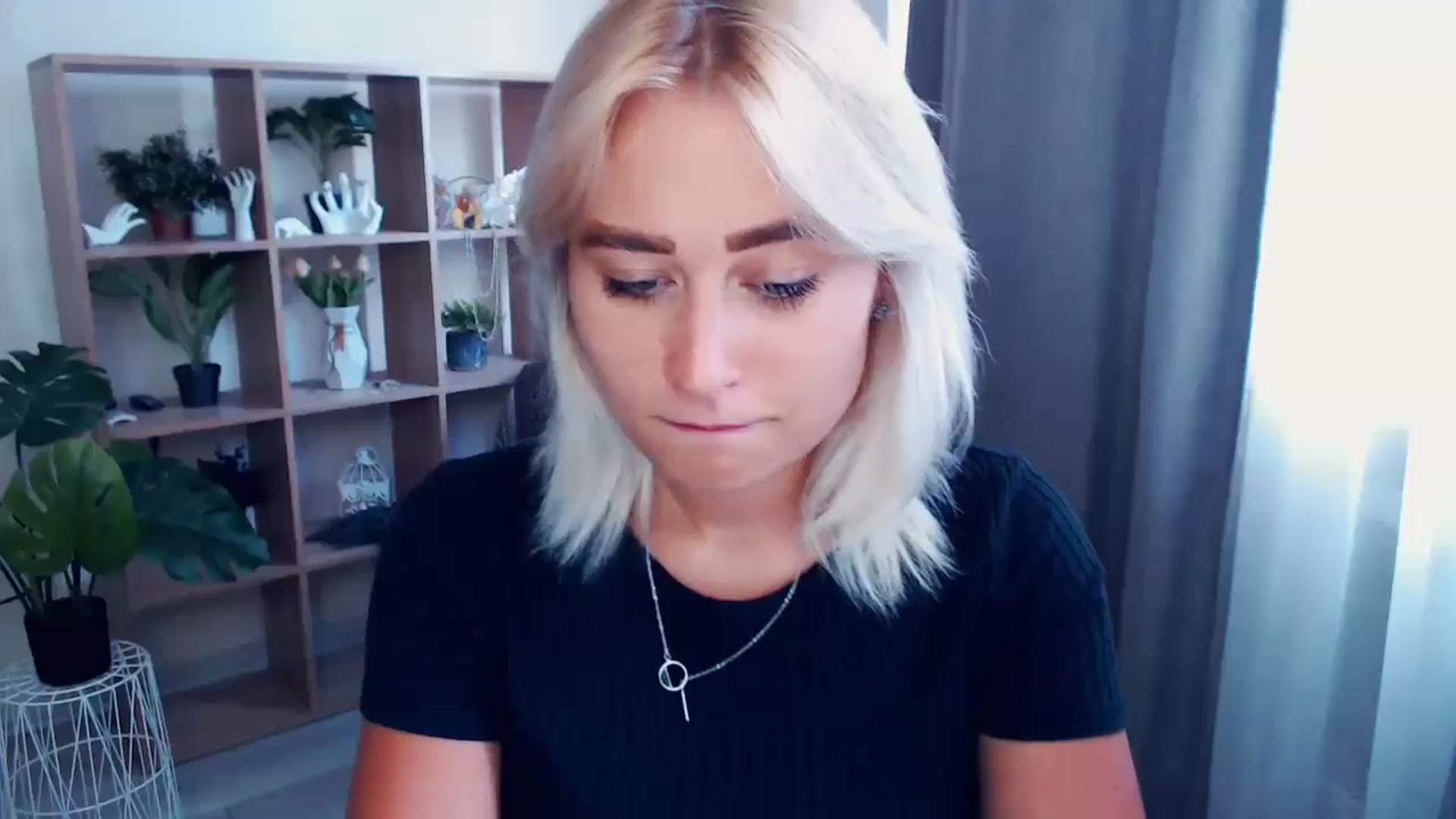 Gallery image thumbnail from Kukla_kolduna's myfreecams stream on, 07/07/2024, 15:45 image 14 of 20