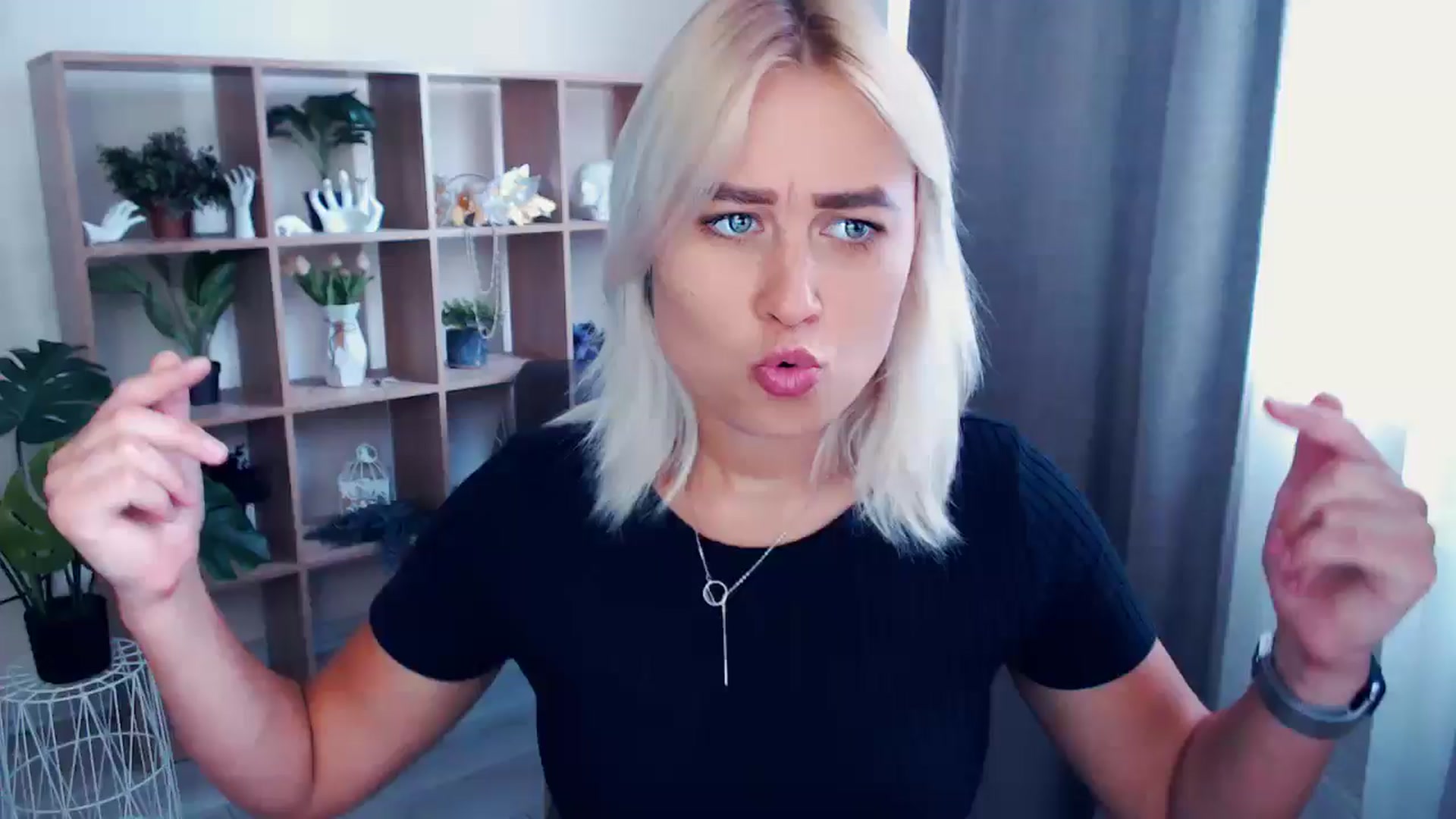 Gallery image thumbnail from Kukla_kolduna's myfreecams stream on, 07/07/2024, 16:40 image 7 of 20