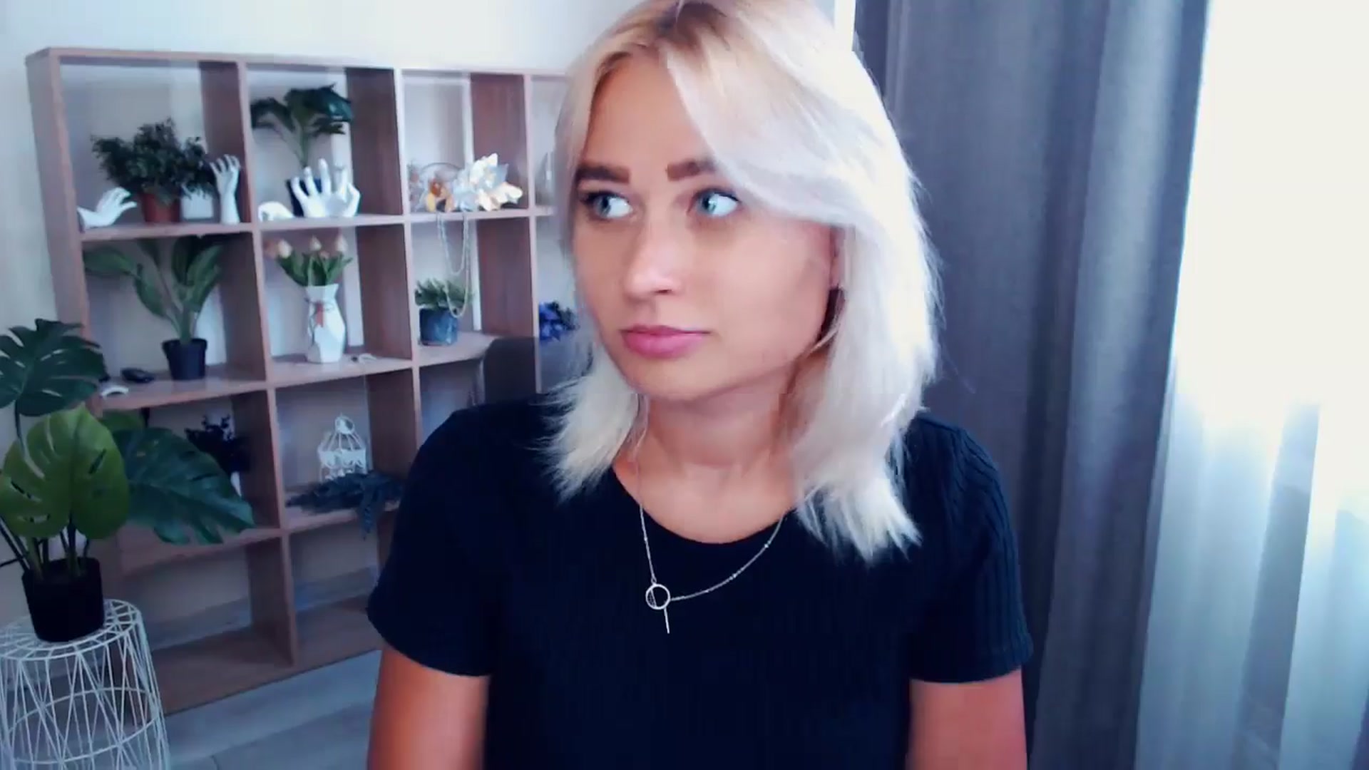 Gallery image thumbnail from Kukla_kolduna's myfreecams stream on, 07/07/2024, 16:40 image 2 of 20