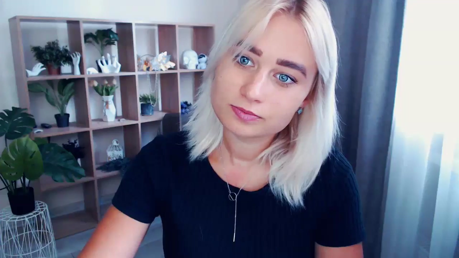 Gallery image thumbnail from Kukla_kolduna's myfreecams stream on, 07/07/2024, 16:40 image 10 of 20