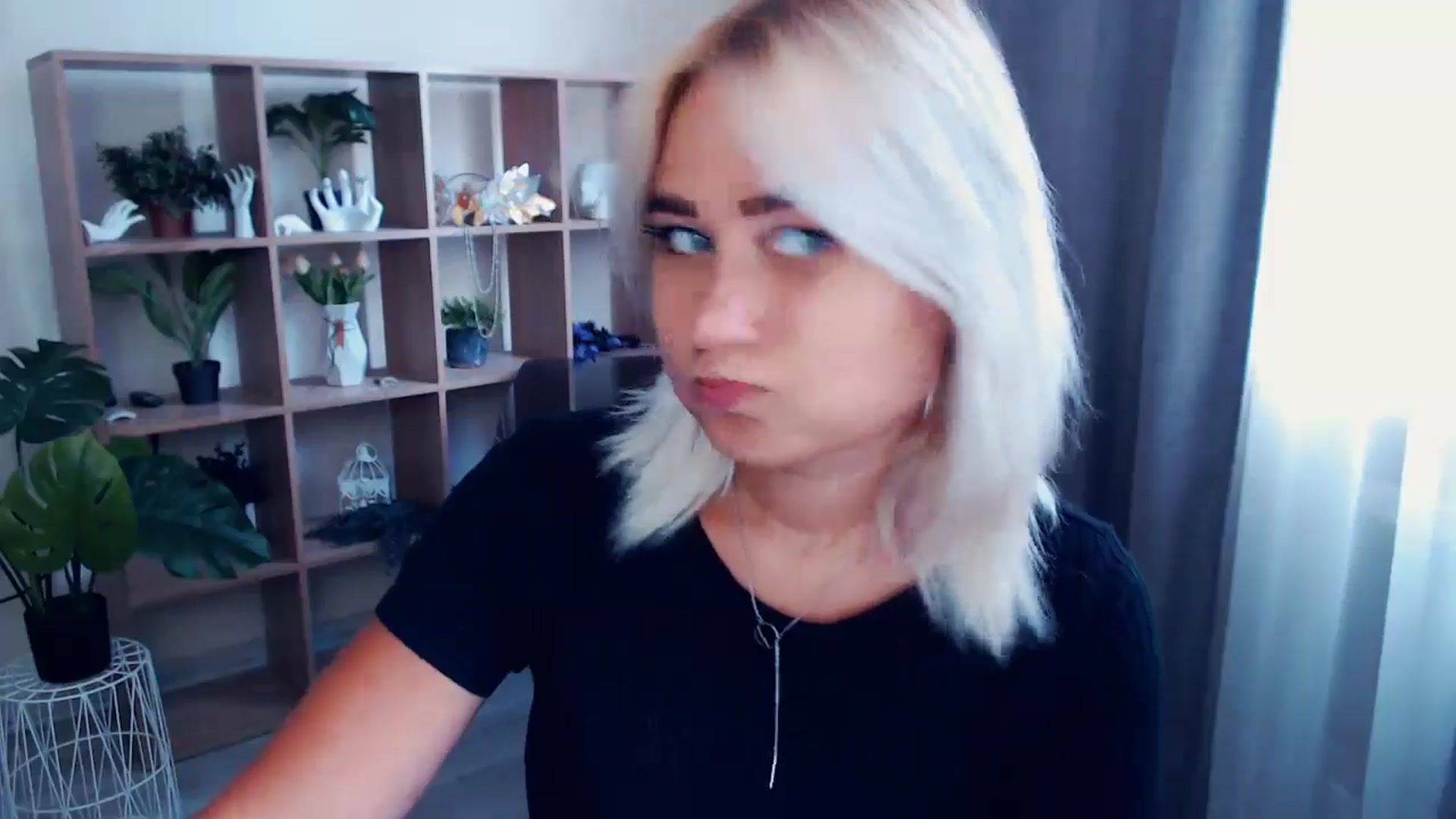 Gallery image thumbnail from Kukla_kolduna's myfreecams stream on, 07/07/2024, 16:40 image 4 of 20