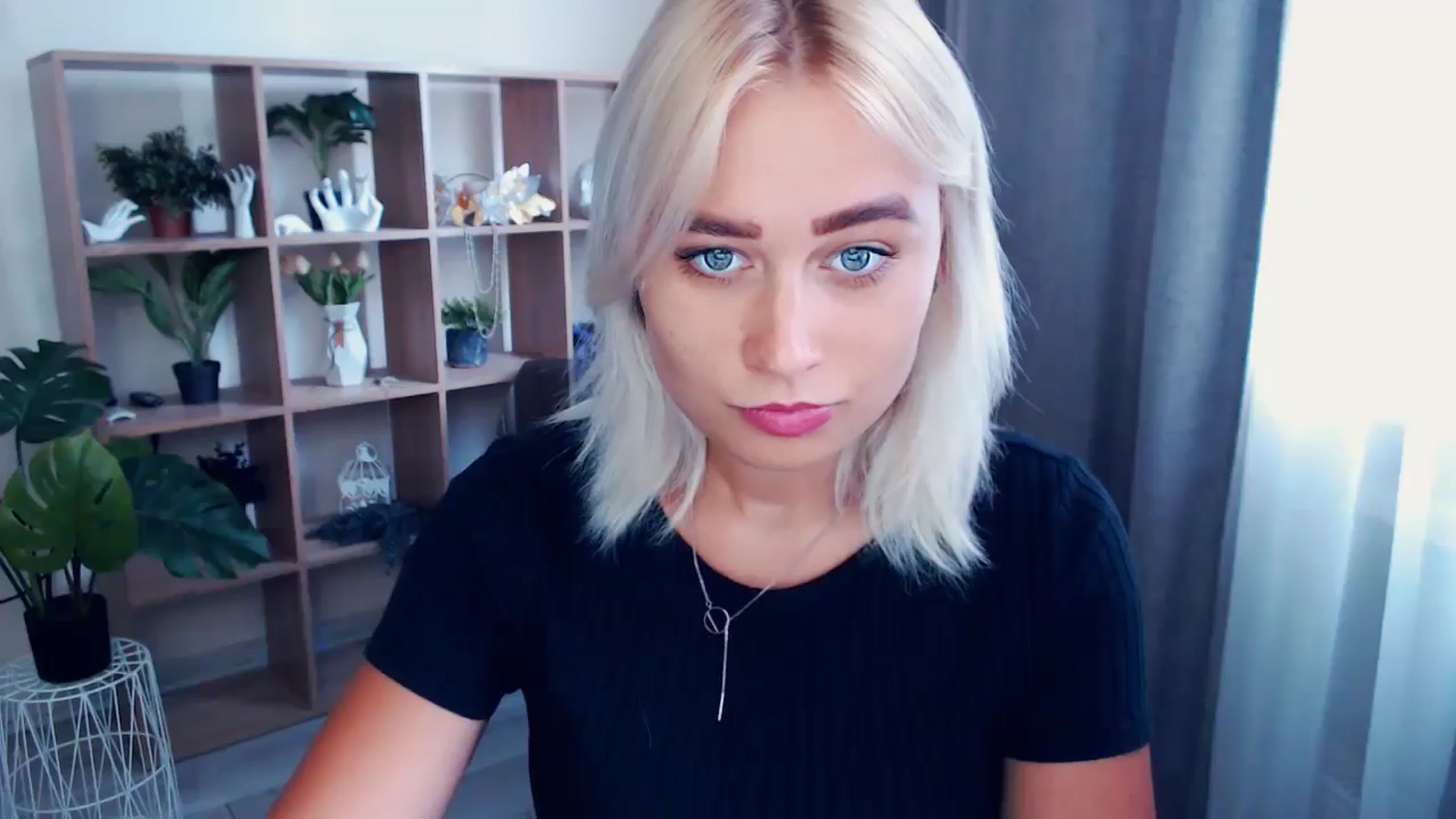 Gallery image thumbnail from Kukla_kolduna's myfreecams stream on, 07/07/2024, 16:40 image 8 of 20