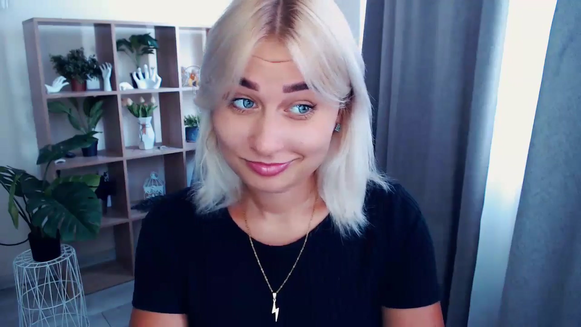 Gallery image thumbnail from Kukla_kolduna's myfreecams stream on, 07/08/2024, 13:42 image 11 of 20