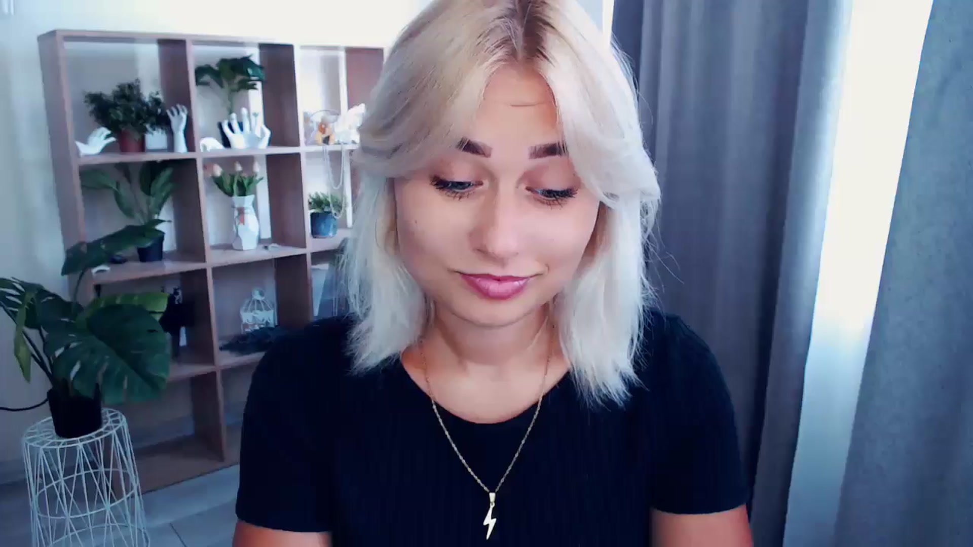 Gallery image thumbnail from Kukla_kolduna's myfreecams stream on, 07/08/2024, 13:42 image 16 of 20