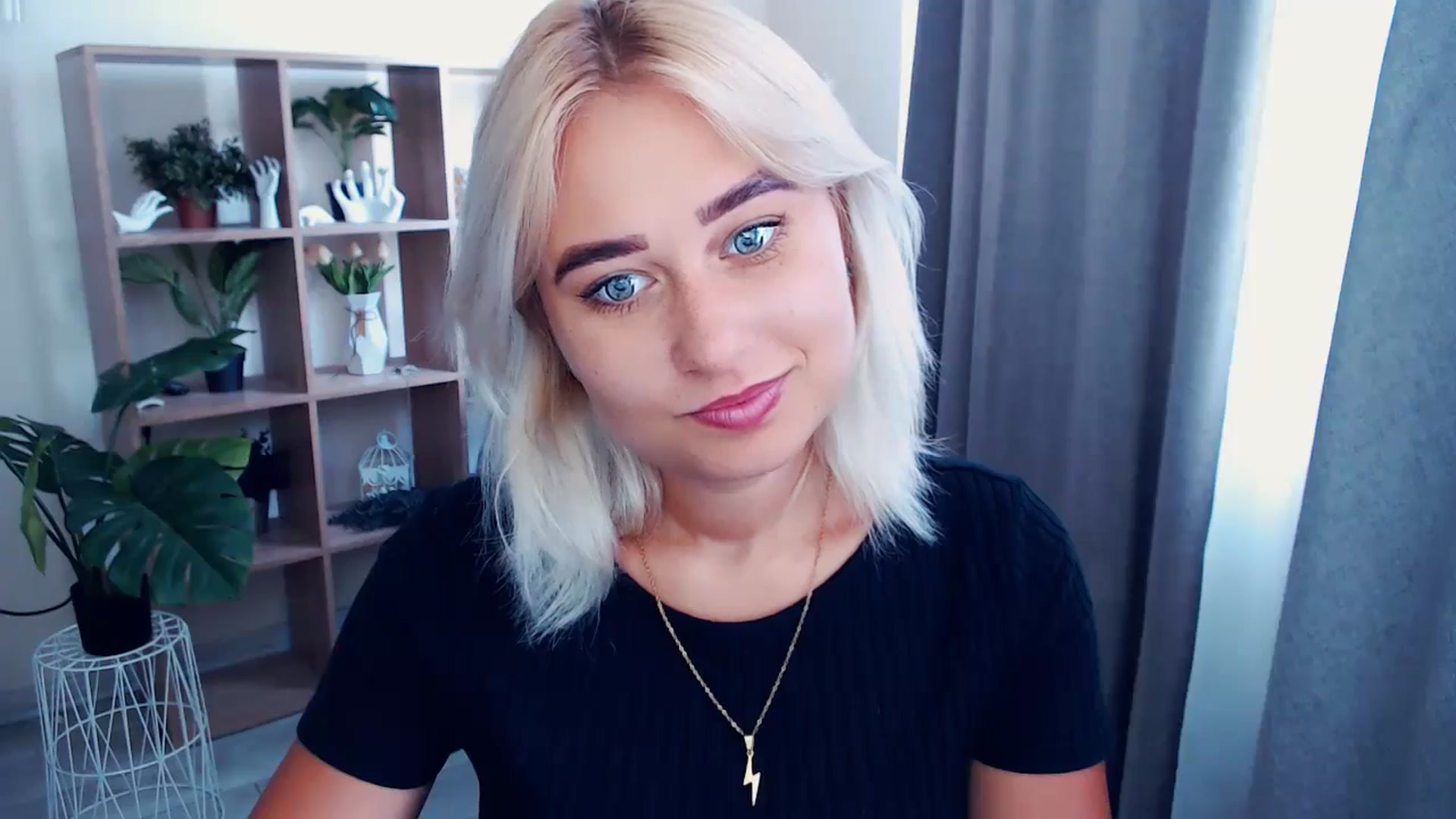 Gallery image thumbnail from Kukla_kolduna's myfreecams stream on, 07/08/2024, 13:42 image 17 of 20