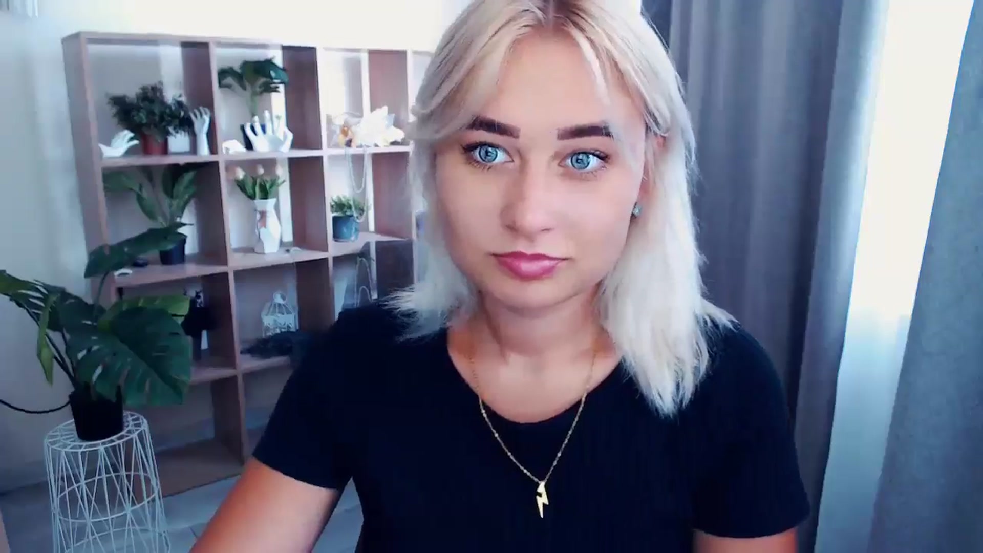Gallery image thumbnail from Kukla_kolduna's myfreecams stream on, 07/08/2024, 13:42 image 6 of 20