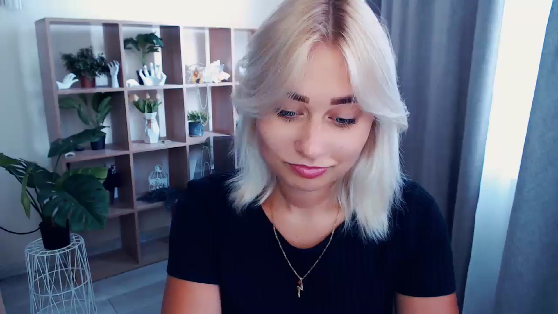 Gallery image thumbnail from Kukla_kolduna's myfreecams stream on, 07/08/2024, 13:42 image 5 of 20