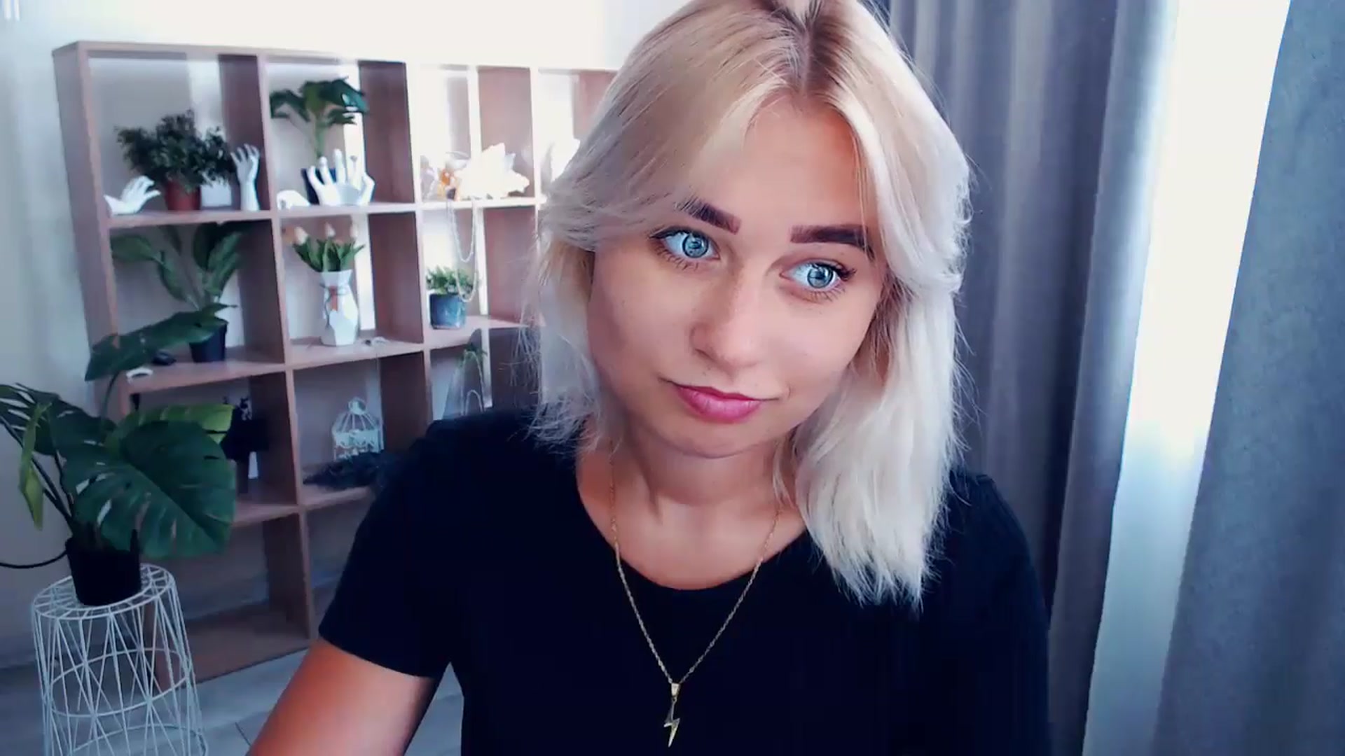 Gallery image thumbnail from Kukla_kolduna's myfreecams stream on, 07/08/2024, 14:08 image 11 of 20