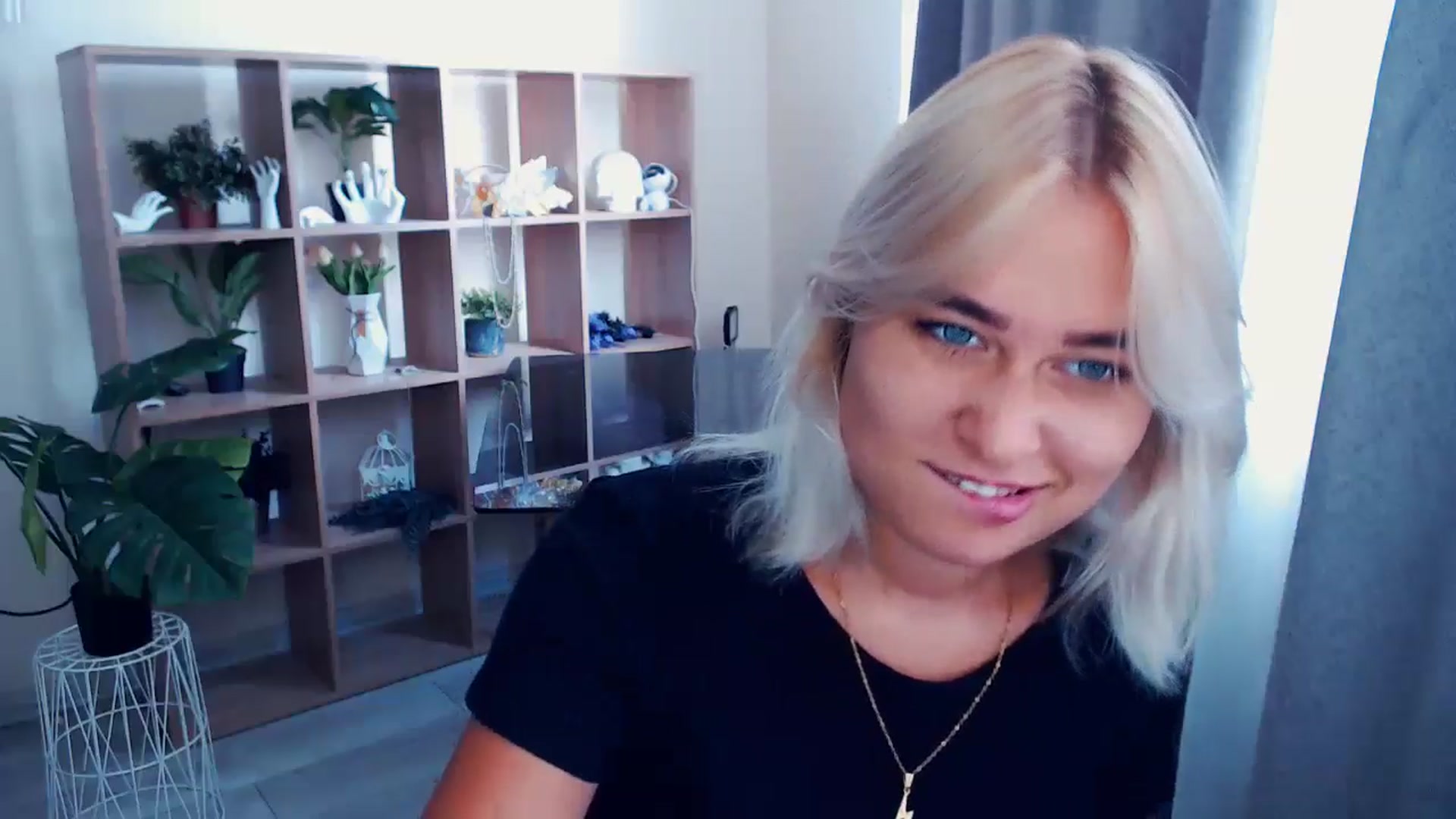 Gallery image thumbnail from Kukla_kolduna's myfreecams stream on, 07/08/2024, 14:08 image 18 of 20