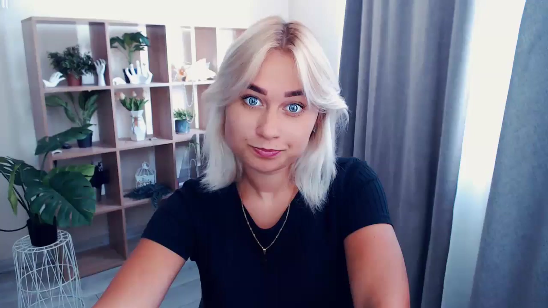 Gallery image thumbnail from Kukla_kolduna's myfreecams stream on, 07/08/2024, 14:08 image 1 of 20