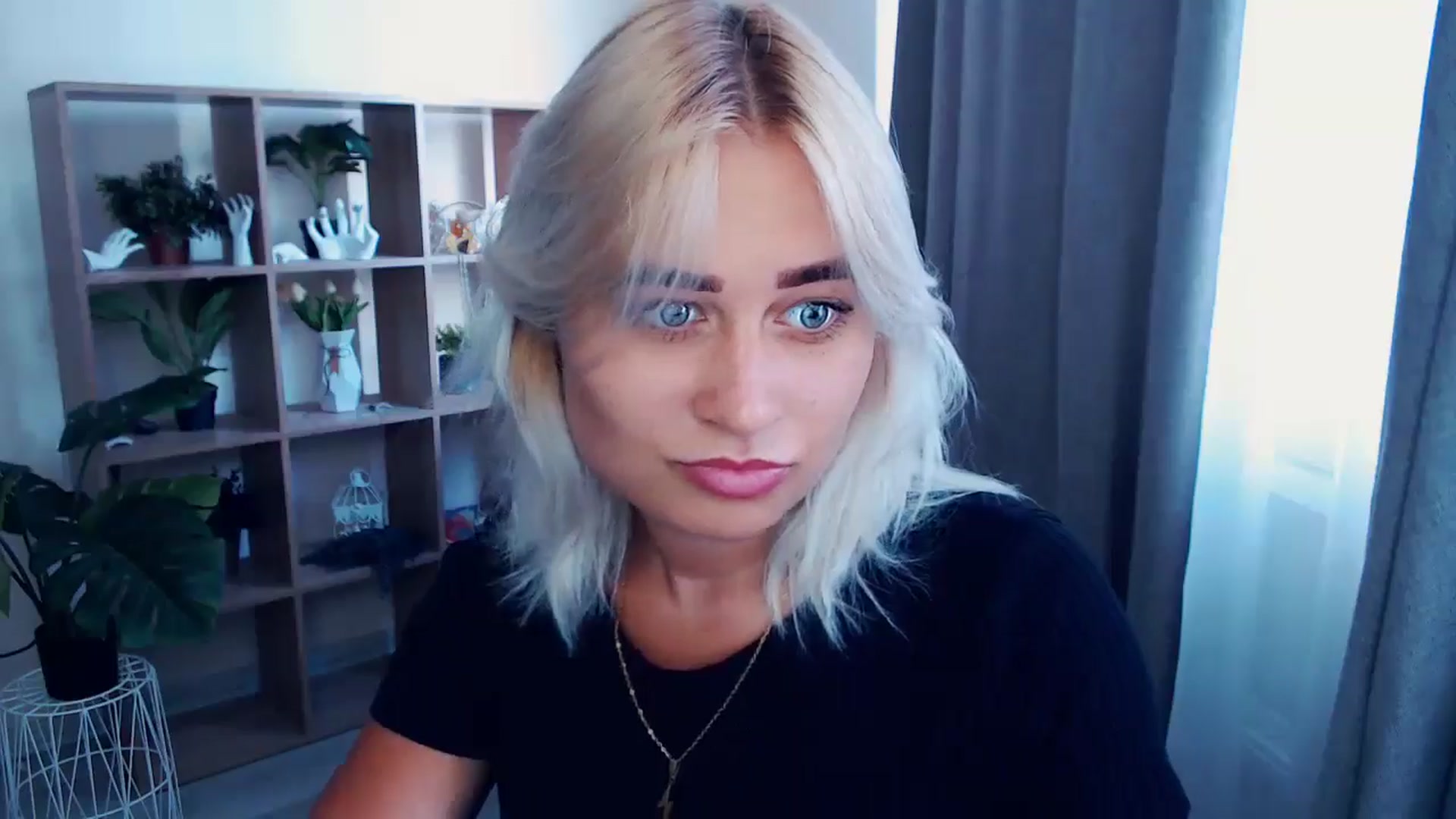 Gallery image thumbnail from Kukla_kolduna's myfreecams stream on, 07/08/2024, 15:38 image 12 of 20