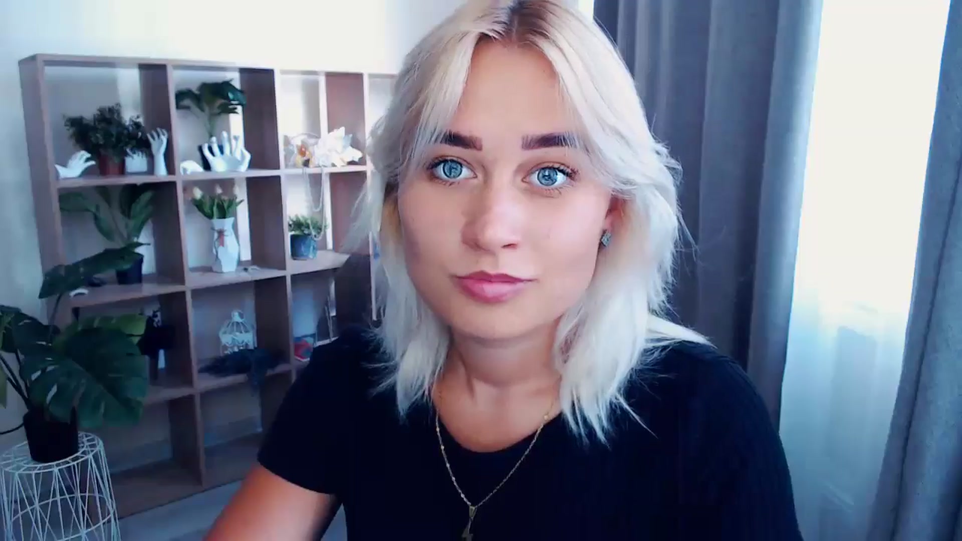 Gallery image thumbnail from Kukla_kolduna's myfreecams stream on, 07/08/2024, 15:38 image 11 of 20