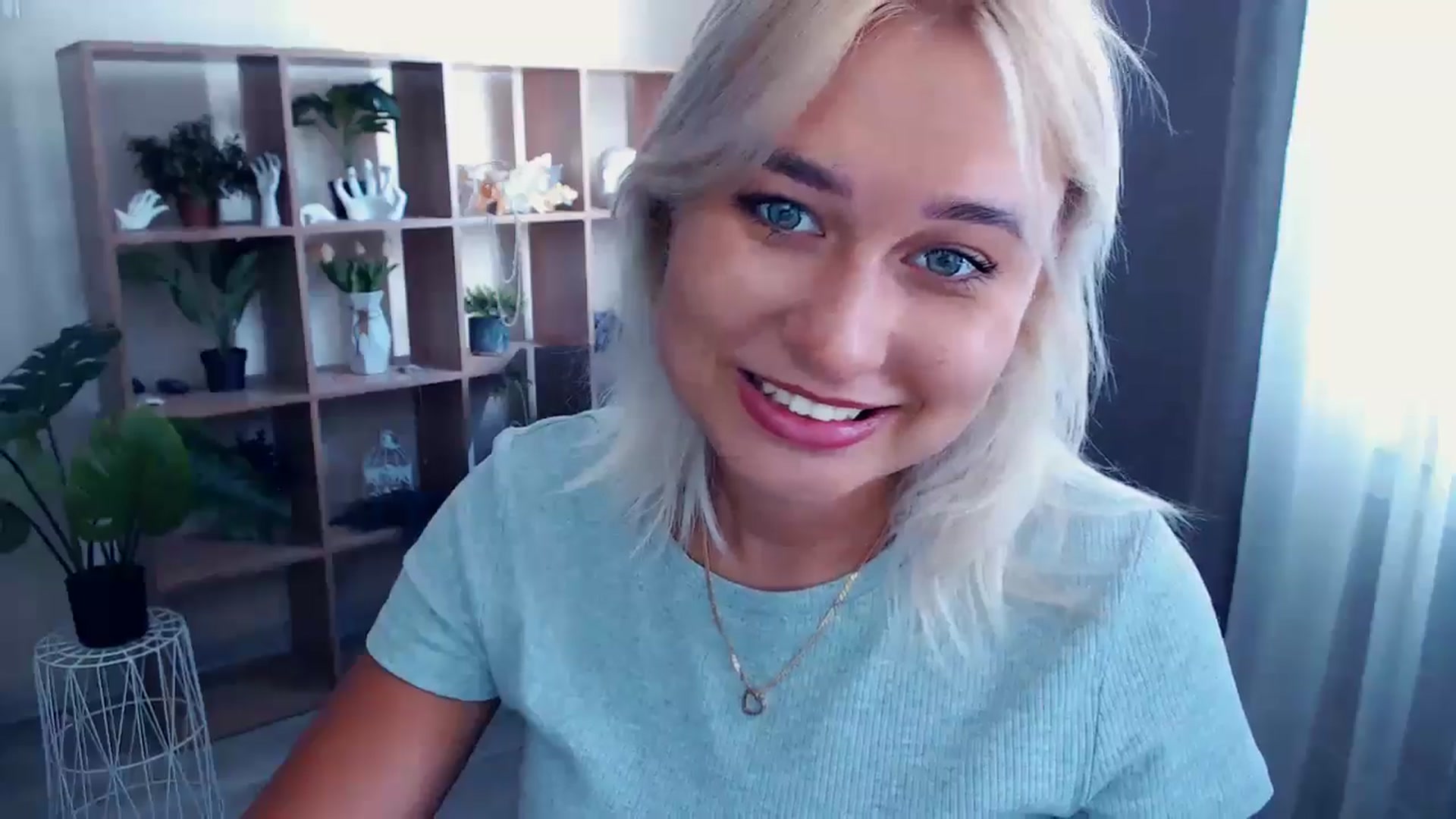 Gallery image thumbnail from Kukla_kolduna's myfreecams stream on, 07/11/2024, 14:05 image 6 of 20