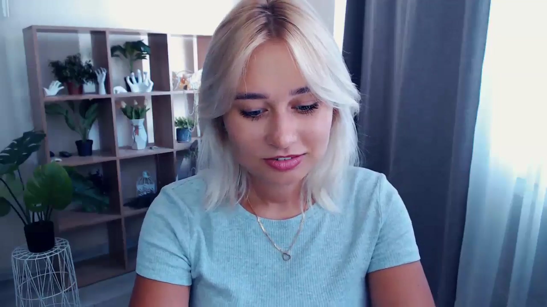 Gallery image thumbnail from Kukla_kolduna's myfreecams stream on, 07/11/2024, 14:05 image 10 of 20
