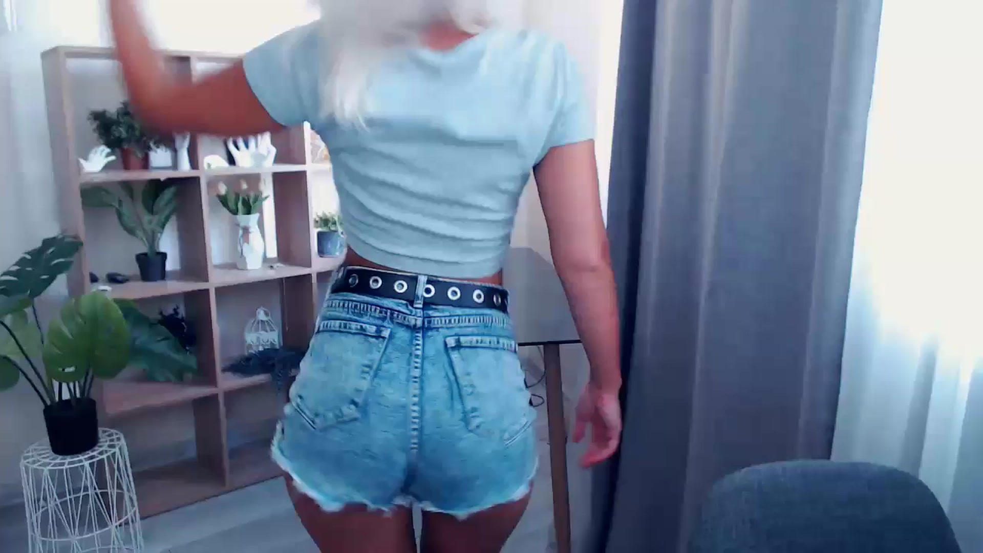 Gallery image thumbnail from Kukla_kolduna's myfreecams stream on, 07/11/2024, 14:05 image 18 of 20